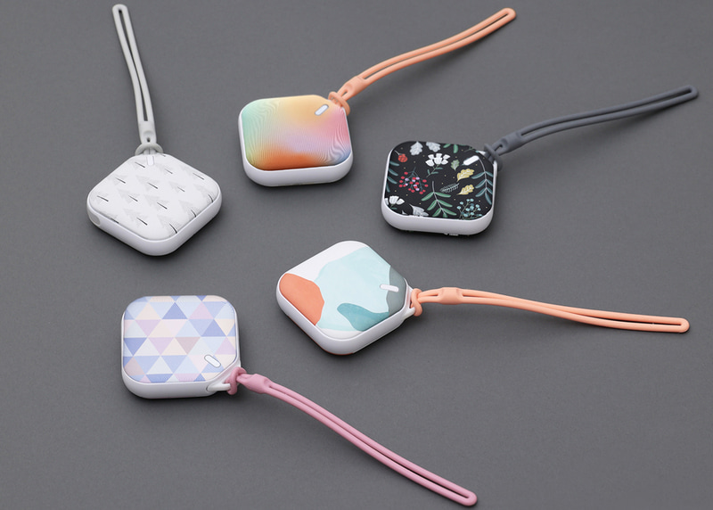 シリコーンストラップが付属