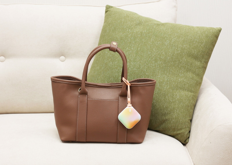 バッグのハンドルに装着