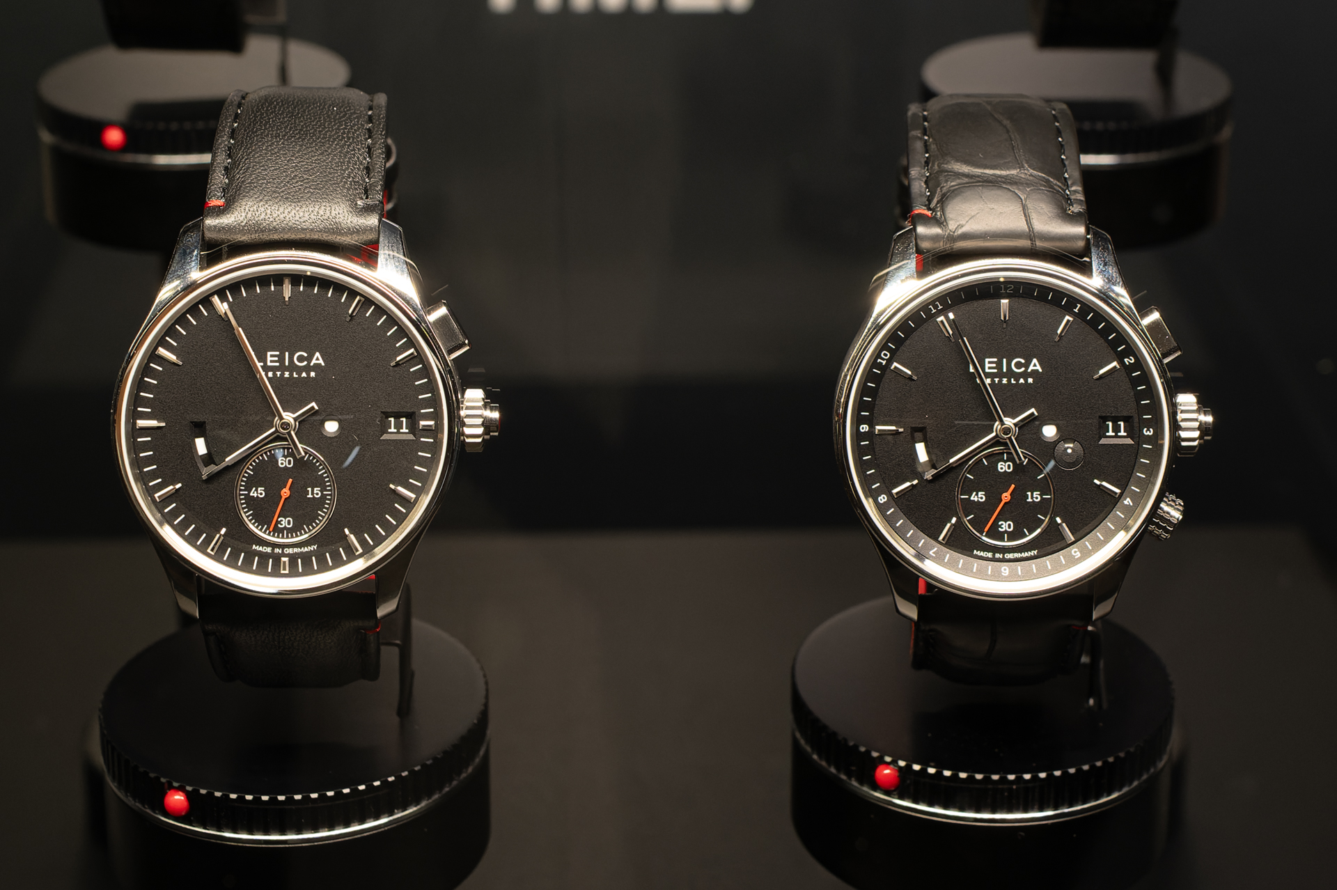 参考：ライカZM 1（左）、ライカZM 2（右）