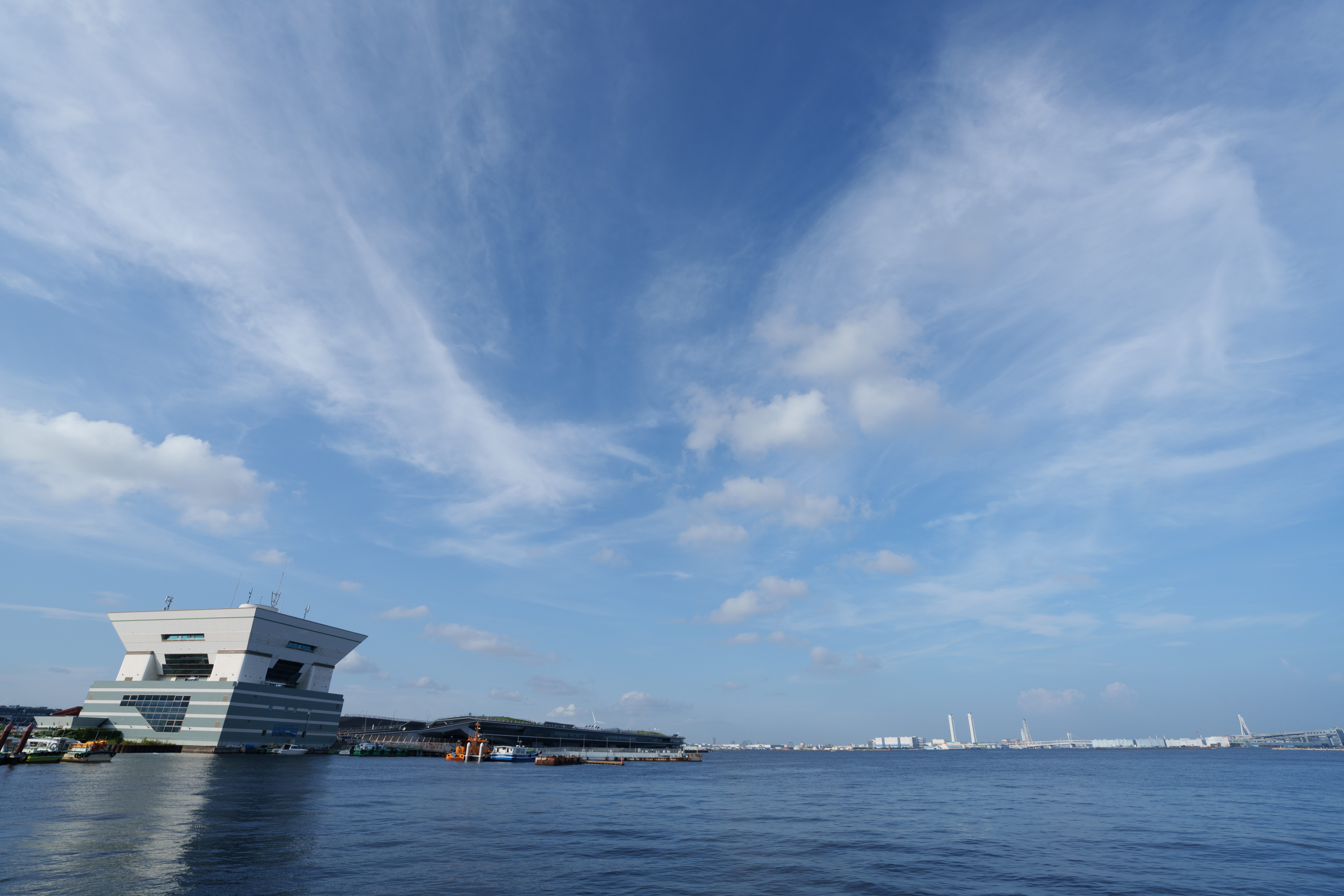 α7R V／FE 16-35mm F2.8 GM II／16mm／絞り優先AE（1/320秒、F8.0、＋0.3EV）／ISO 100