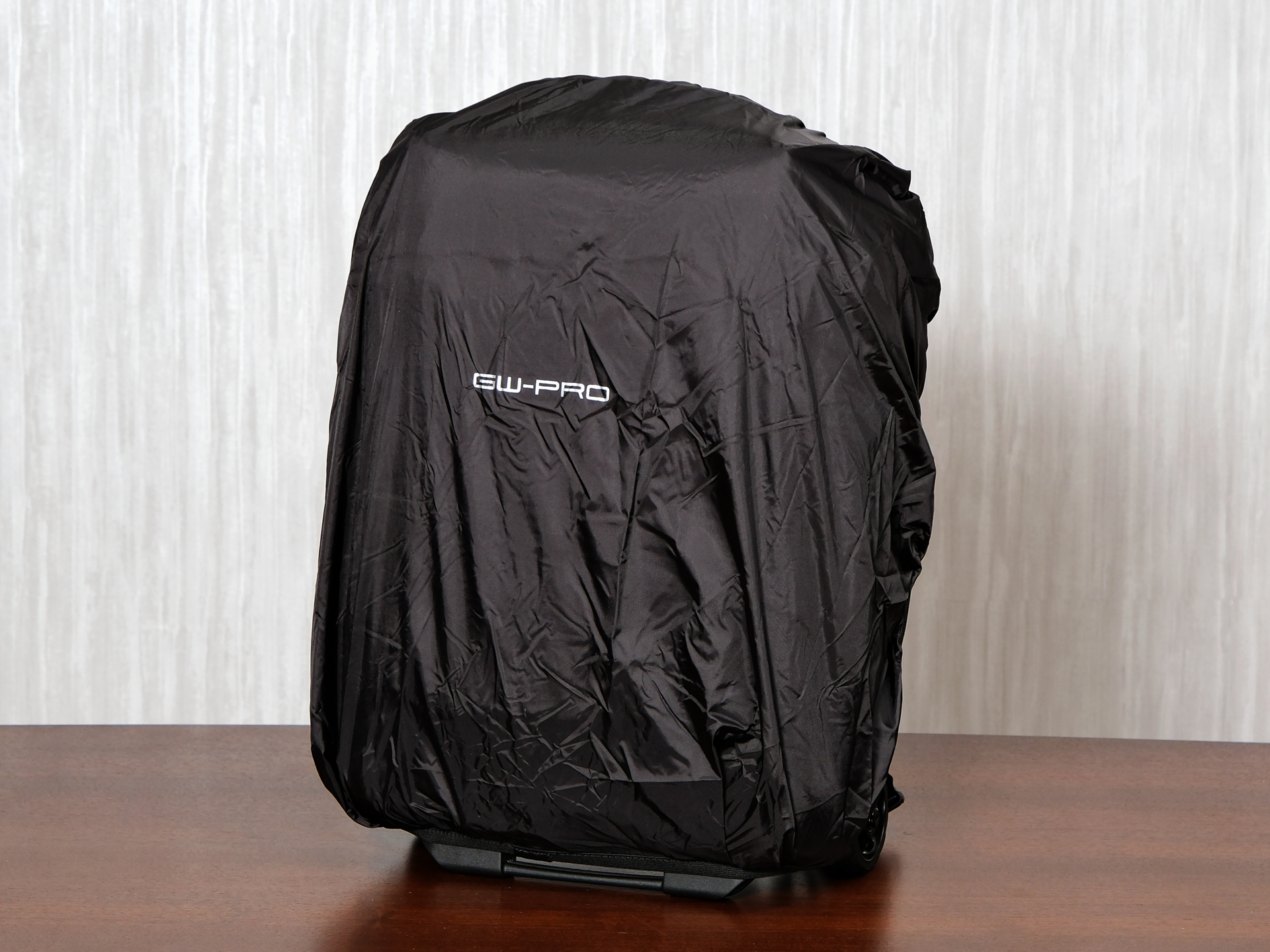 付属のレインカバーを装着したところ（フェイスゲートローラーBP）