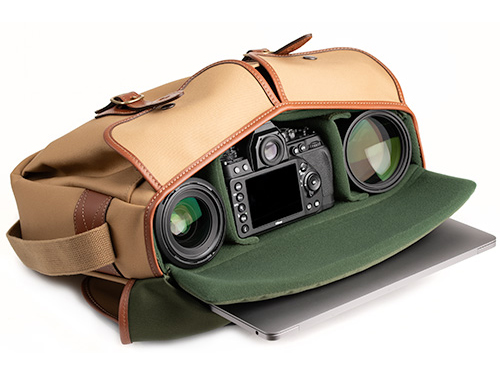 収納例（カーキキャンバス×タンレザー）