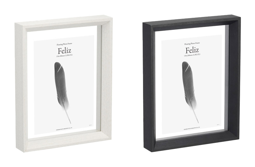 左からホワイト、ブラック