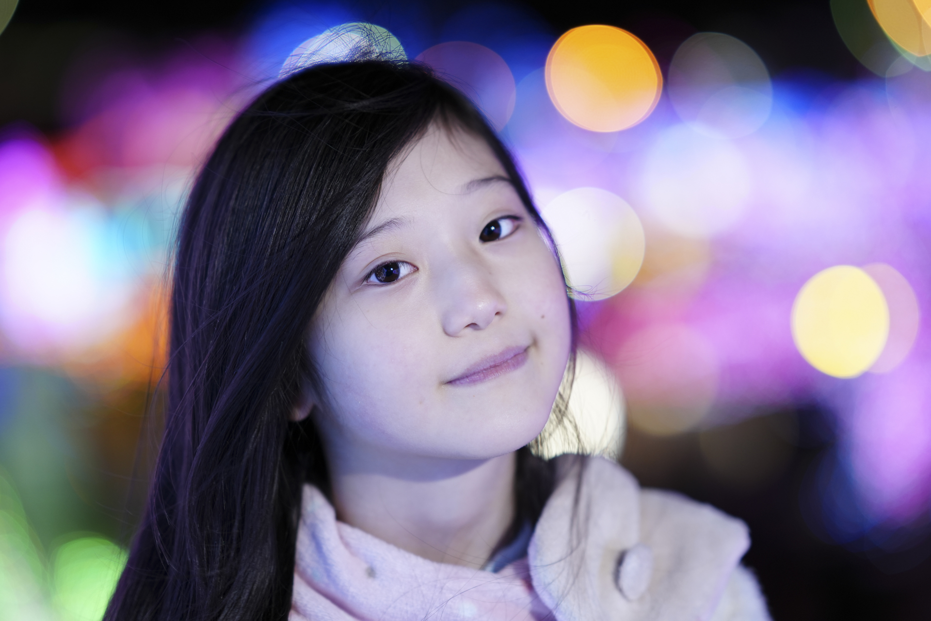 α7 IV／FE 85mm F1.4 GM／絞り優先AE（1/100秒、F1.4、＋1.0EV）／ISO 640