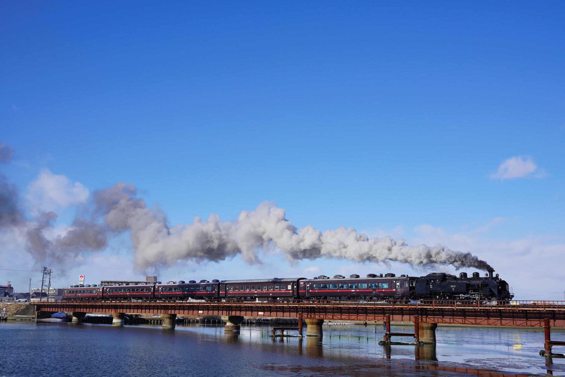 ソニーα7R IV／FE 16-35mm F2.8 GM／絞り優先オート（35mm・F11・1/400秒）／ISO 200／WB:太陽光