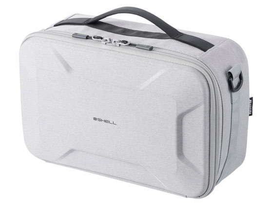 6Lモデル（左がブラック、右がグレー）