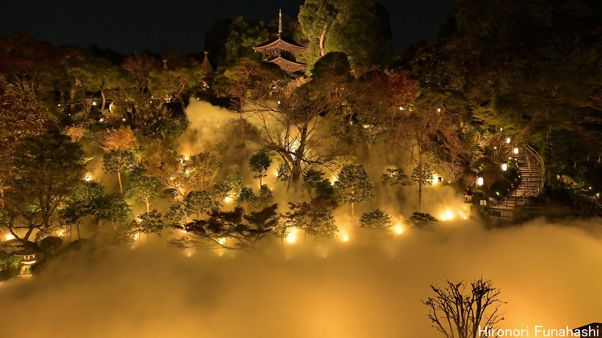 撮影：☆Hiro「東京雲海」<br><span class="fnt-85">Z 8／NIKKOR Z 24-120mm f/4 S</span>	https://ganref.jp/m/milkywayf/portfolios/photo_detail/5281607