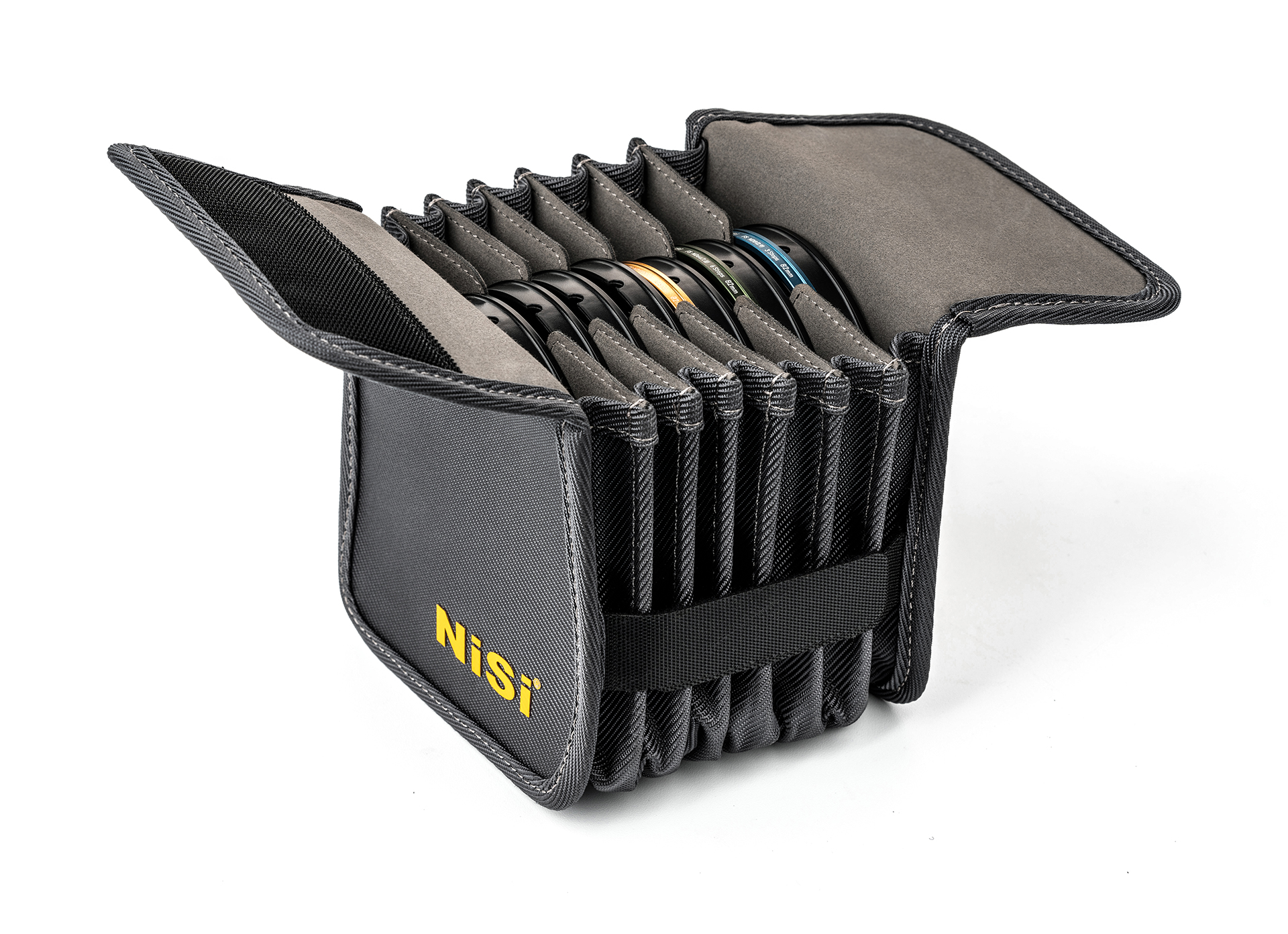 付属するフィルターポーチ