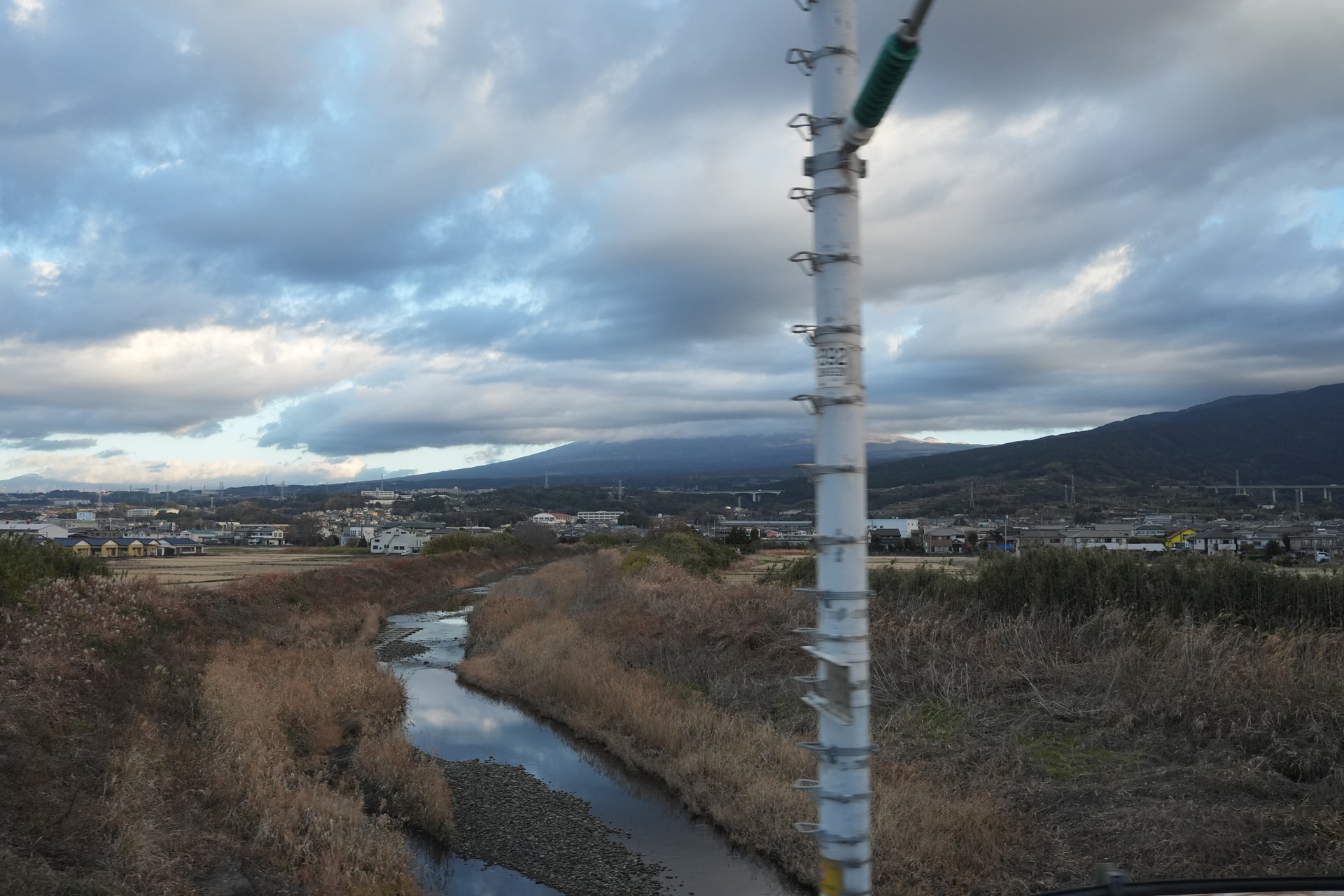 α9 III／FE 24-70mm F2.8 GM II／28mm／マニュアル露出（1/2,000秒、F4）／ISO 1600／WB：オート