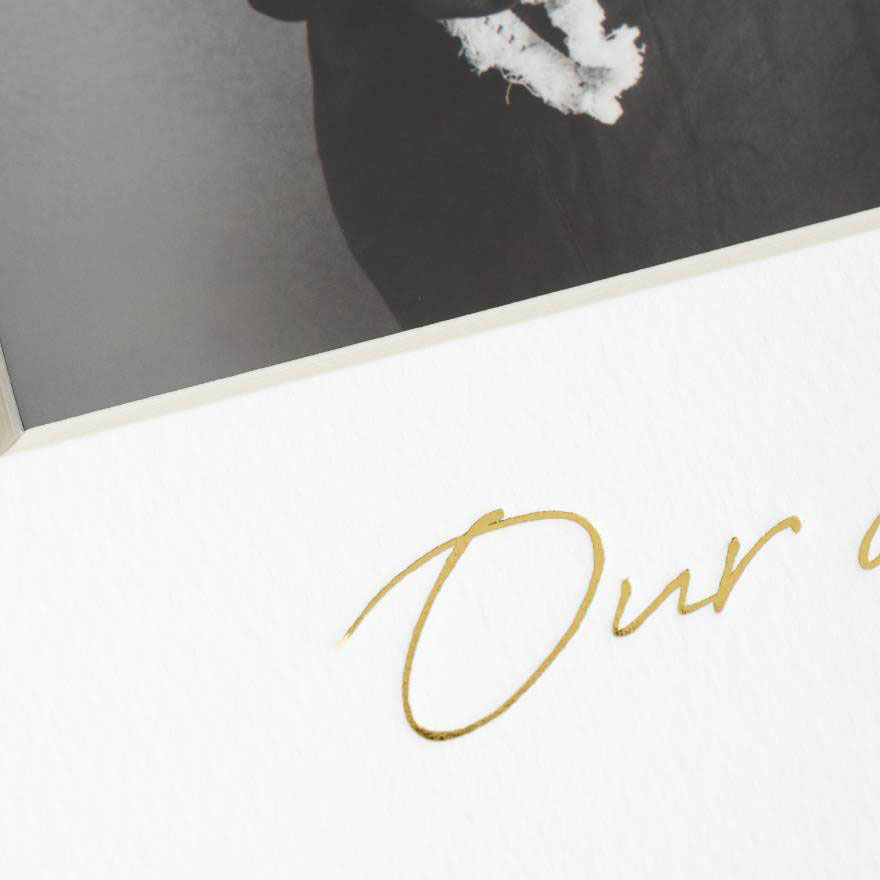 ゴールド文字を箔押し