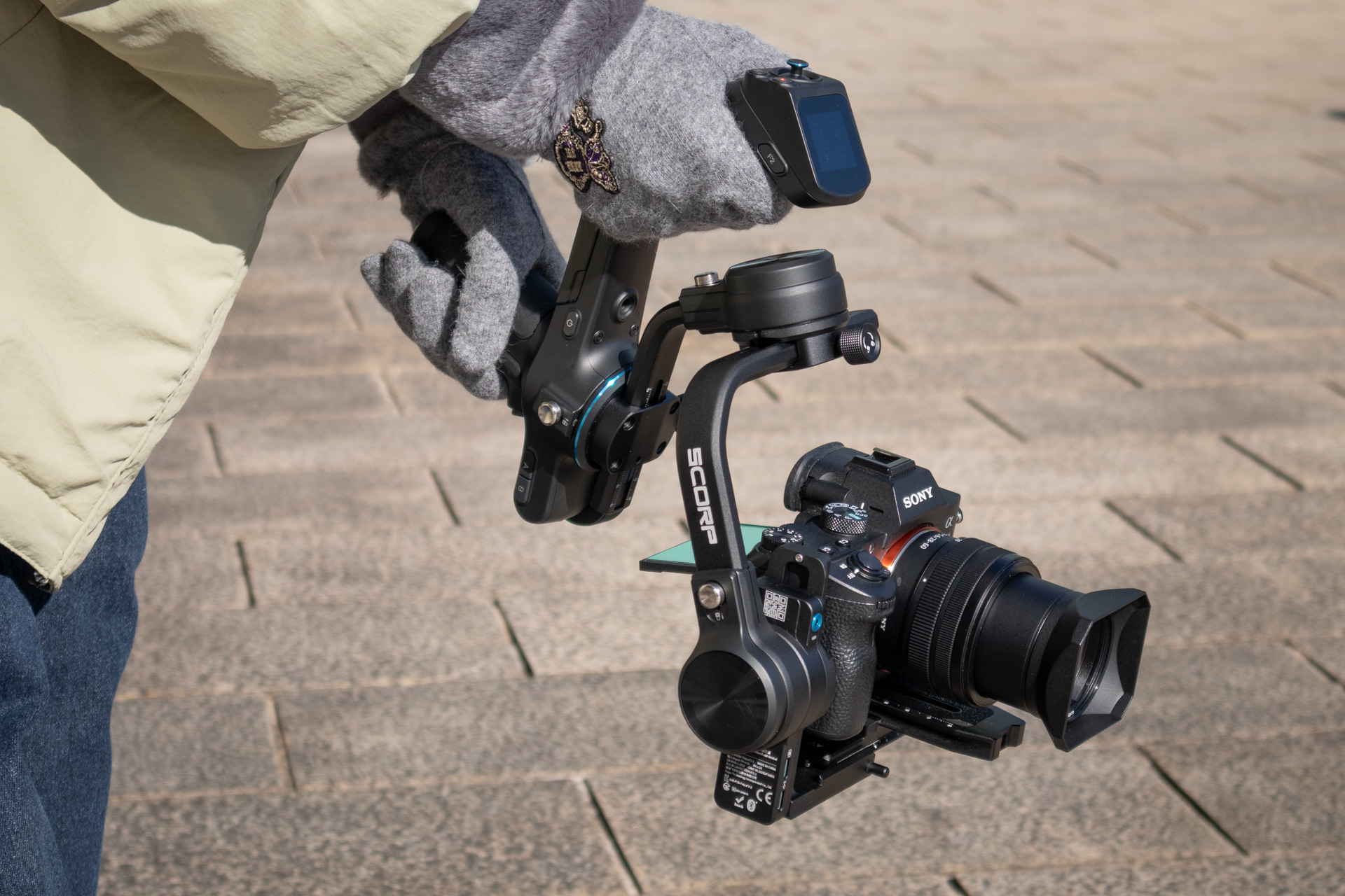 スリングハンドルのローポジションでの使用例