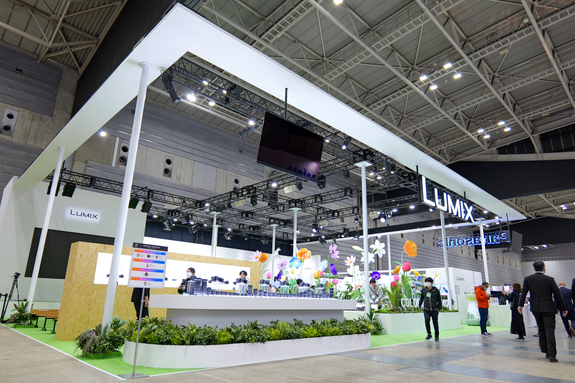 CP+2024のLUMIXブース