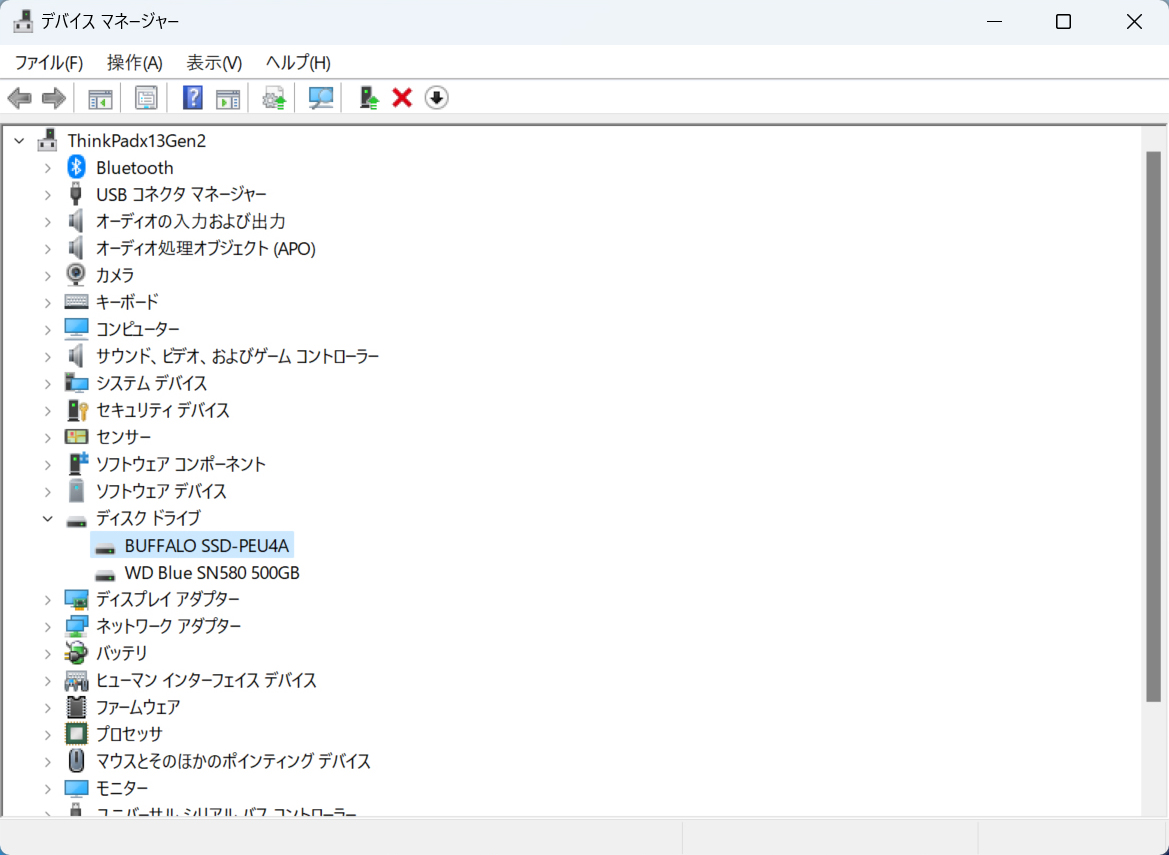 Windows PCにUSB4接続する際、本来の速度で利用するためには「デバイス マネージャー」-「ディスク ドライブ」の「BUFFALO SSD-PEU4A」をダブルクリックして設定を行う必要がある