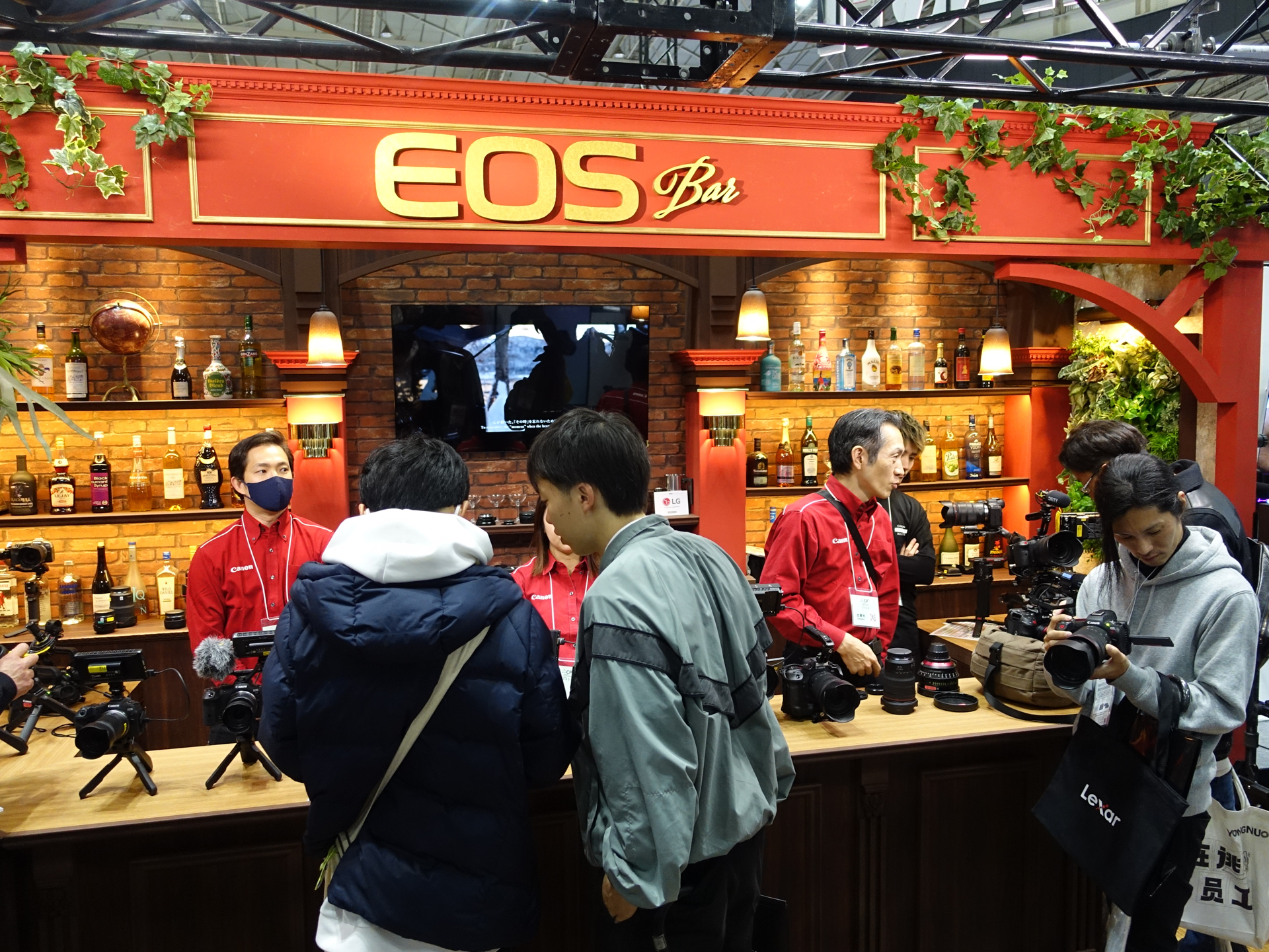 ビデオクリエイターズラウンジ