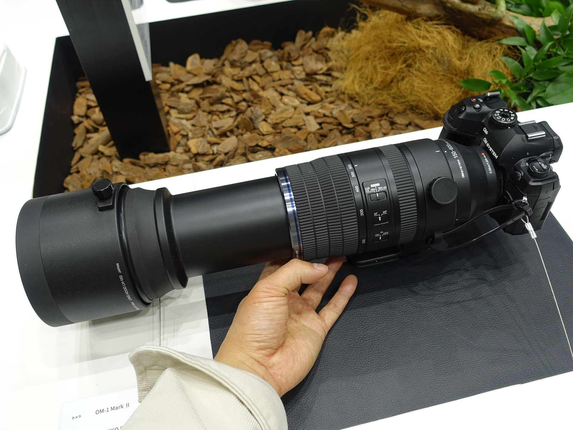 ズーミングによる全長変化あり