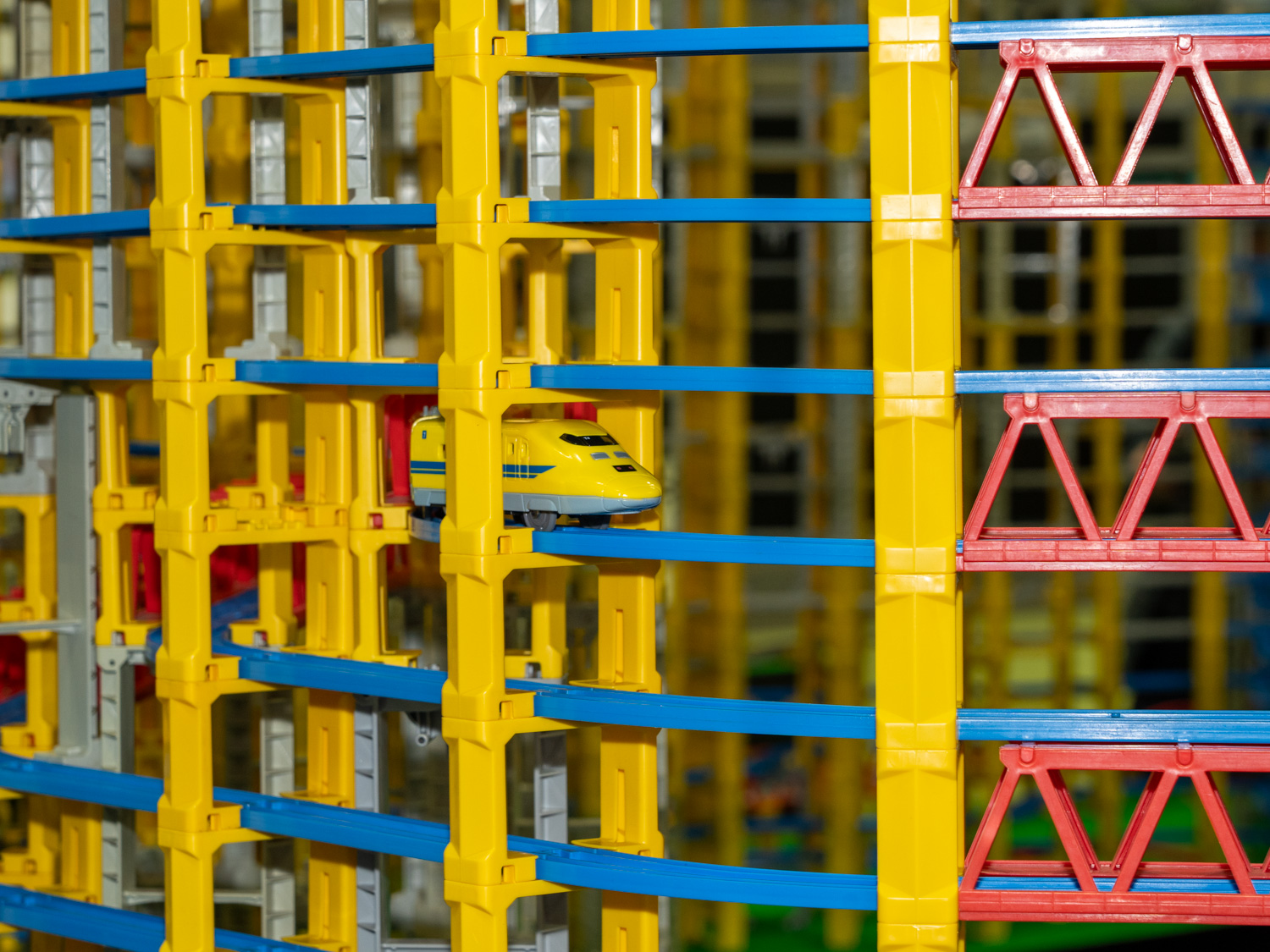 プラレールならではの切り取り方もできて楽しい