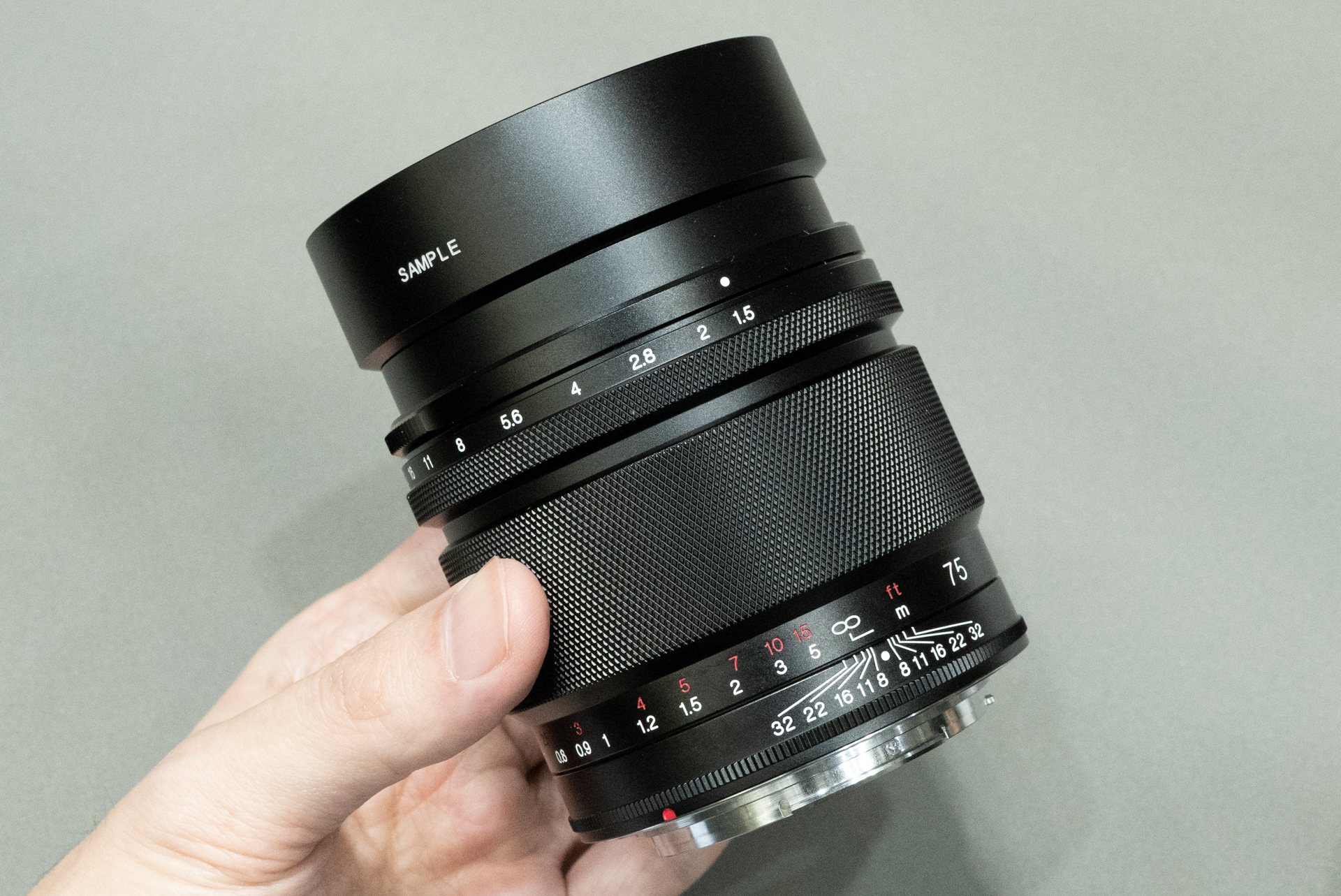 キヤノンRF用（フード装着）