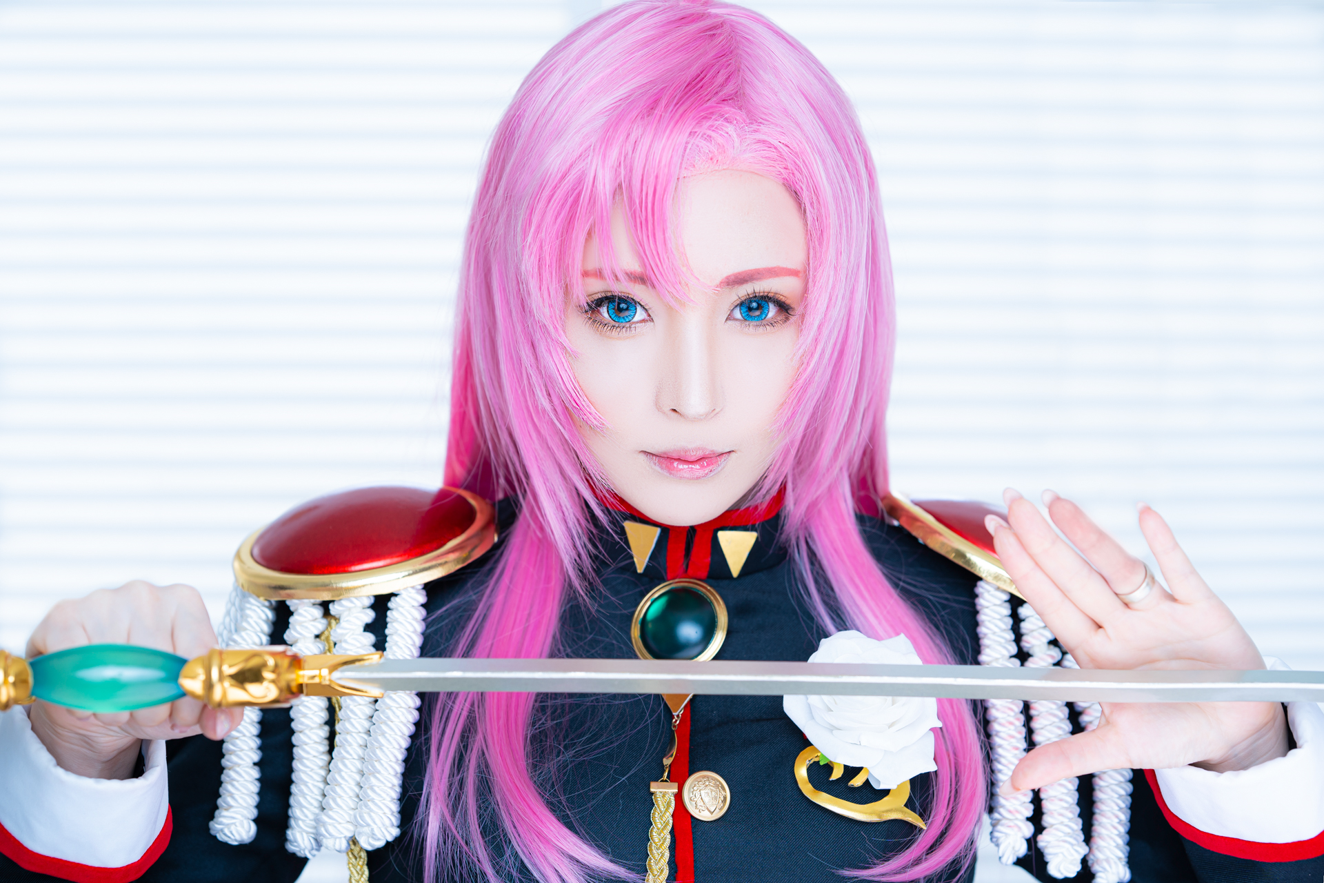 撮影：井田達也<br>© 1997 ビーパパス・さいとうちほ／小学館・少革委員会・テレビ東京<br>「少女革命ウテナ」<br>天上ウテナ うさぉ