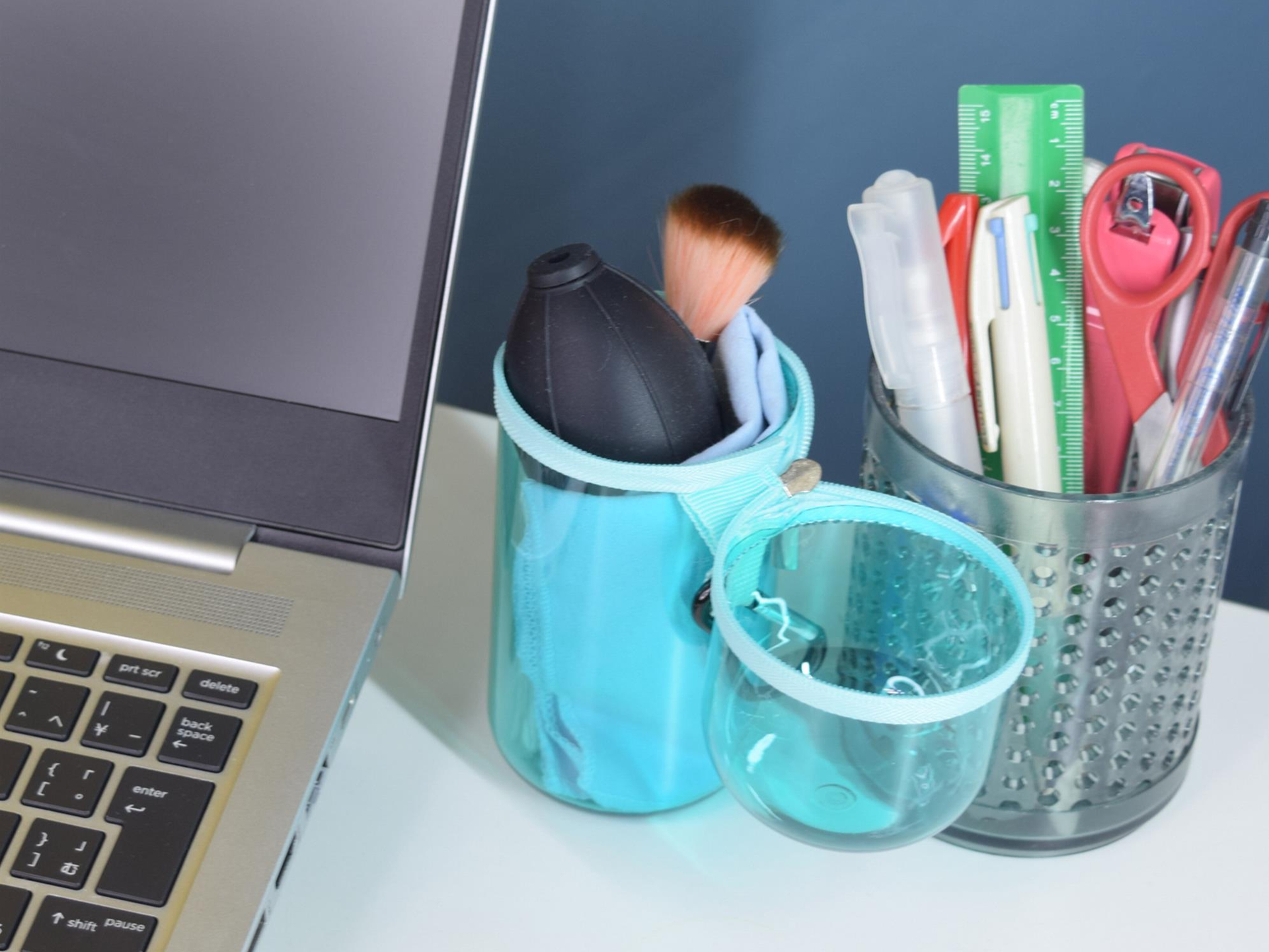 卓上での使用も