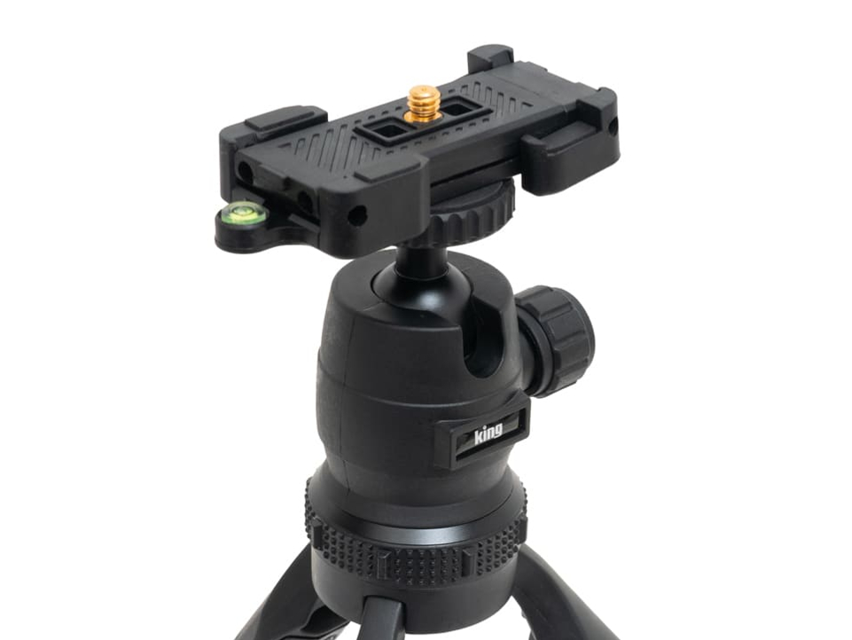 水準器を備える