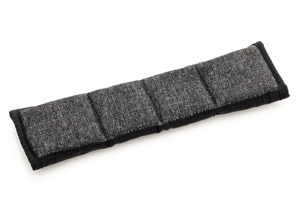 メモリーフォームショルダーパッド 2インチ（裏側）