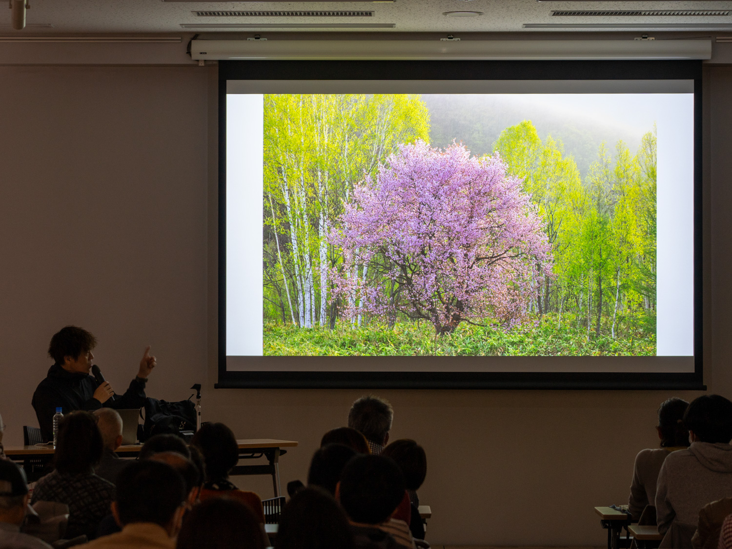 日頃から身の回りをよく観察することで、近所のなんでもない場所でも自分だけの作品が撮れるスポットになる可能性があるという