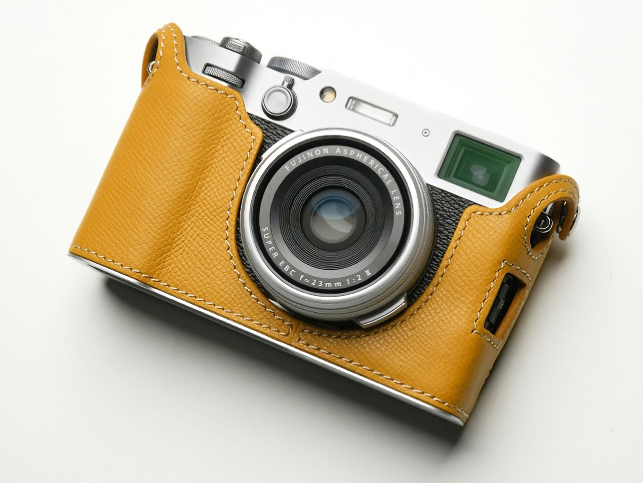 ビビッドイエロー