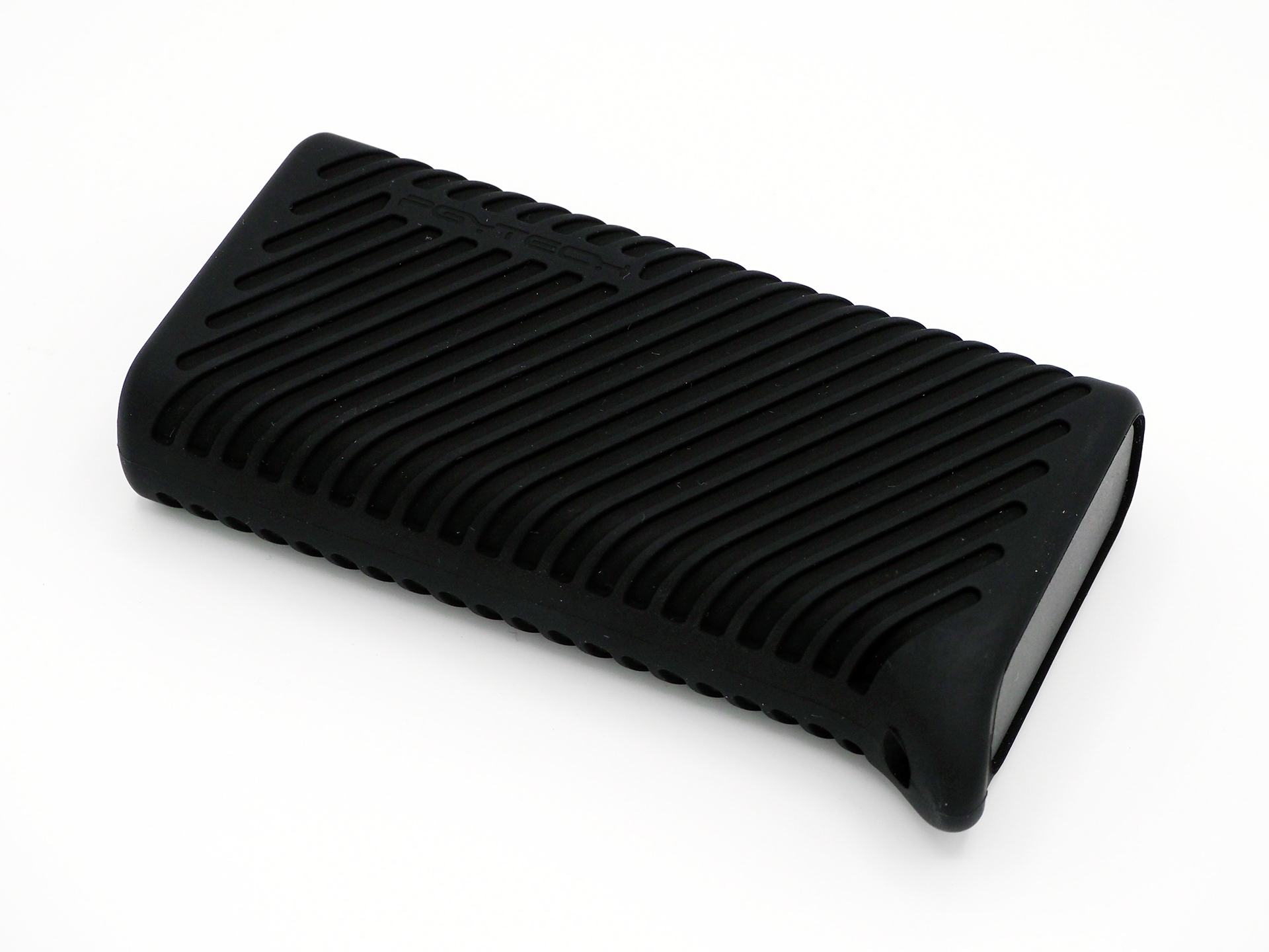 全体がシリコーンケースで覆われており、見た目的にも保護性能は高そう