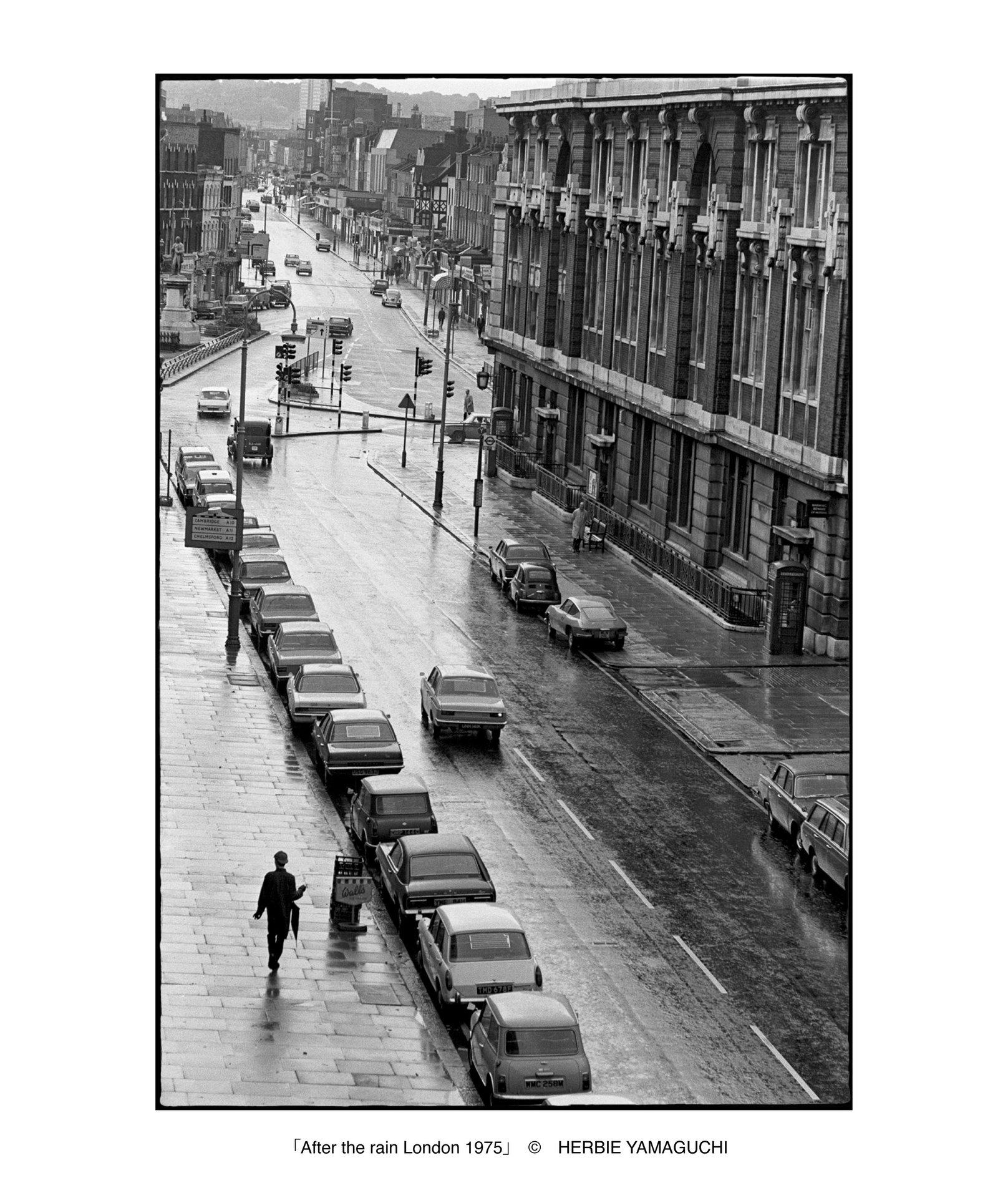 プリントされた作品「After the rain London 1975」