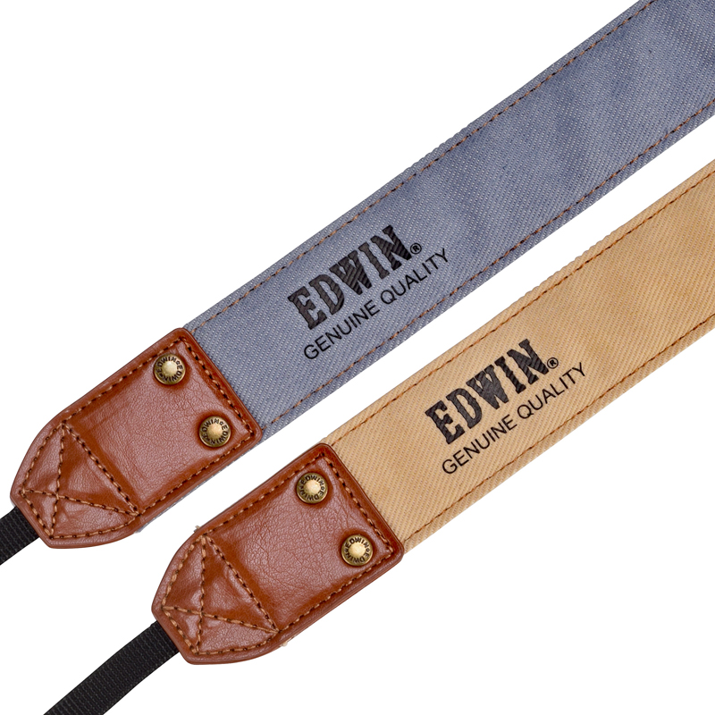 上からE-2512 ライトブルー、E-2513 クリーム