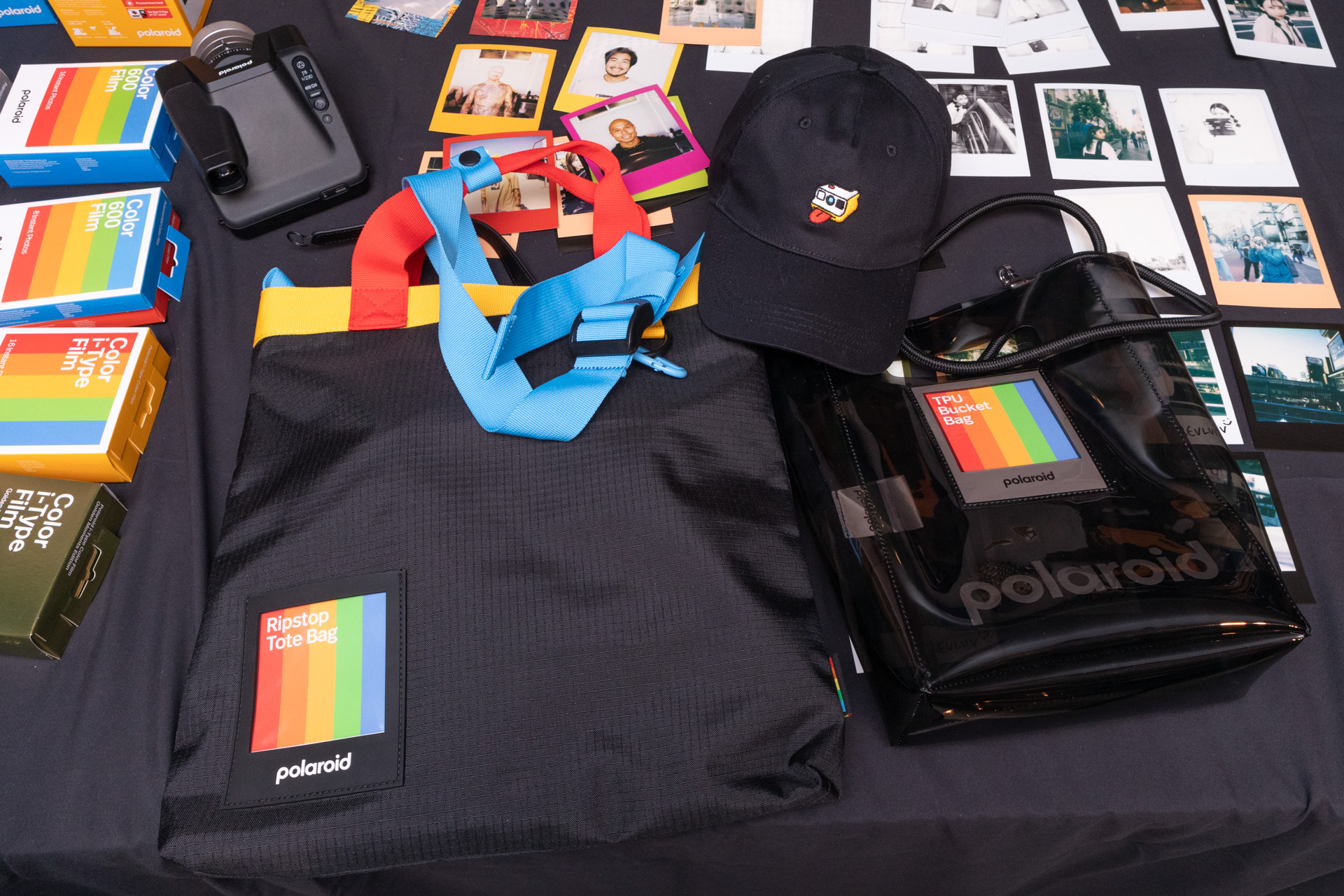 今後はバッグやキャップといったアイテムも展開していくそうだ