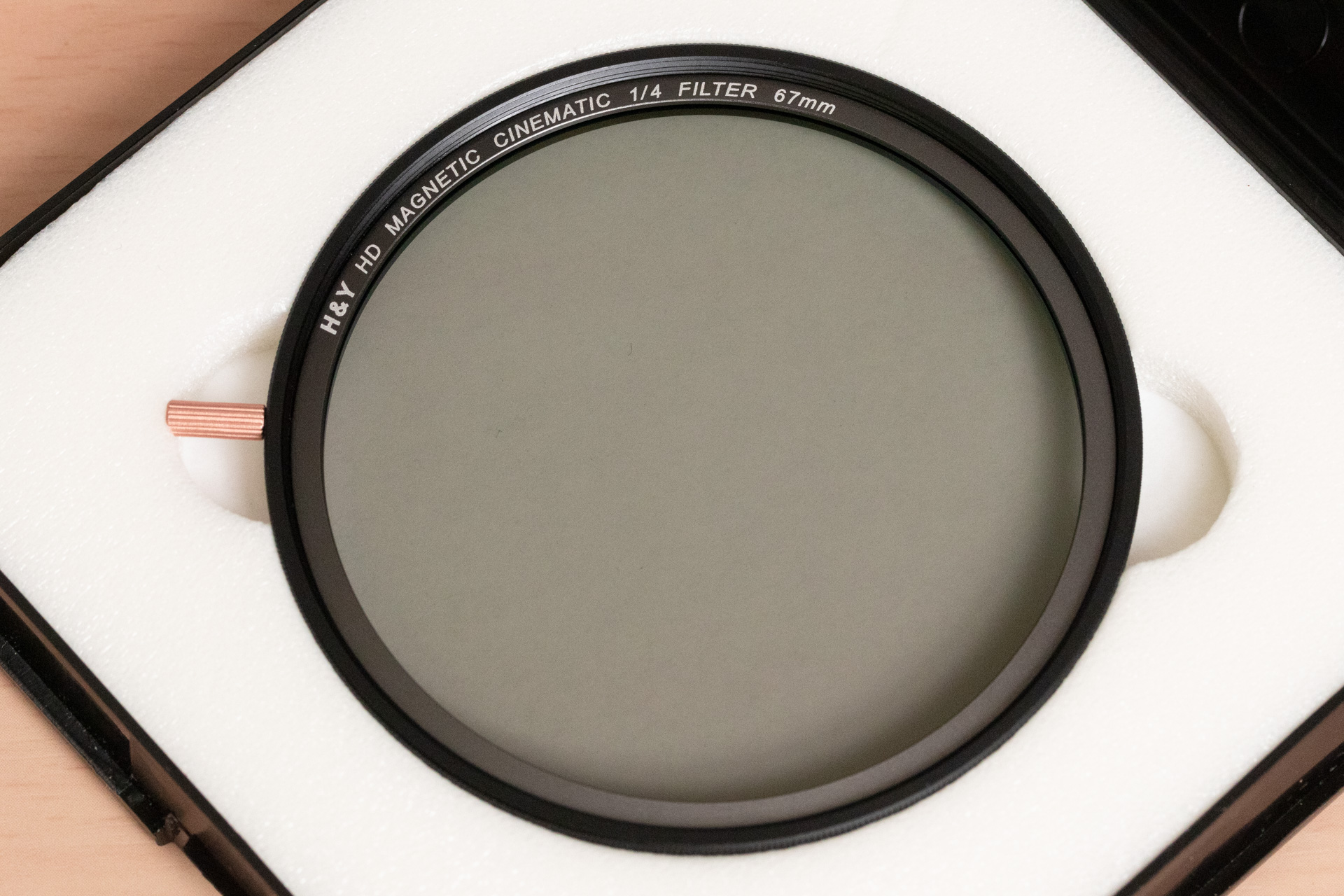 Cinematic CPLフィルター。写真は67mm、1/4タイプ