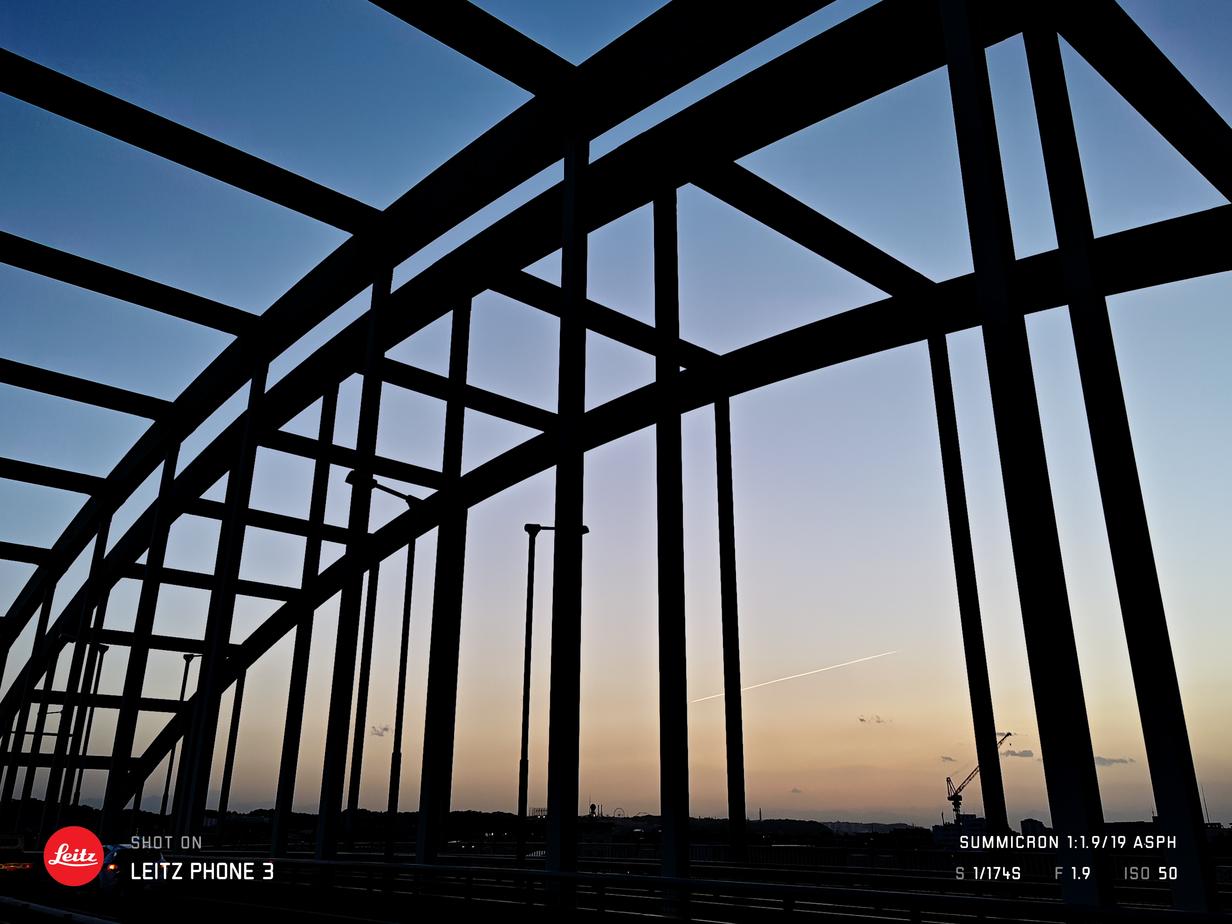 LEITZ PHONE 3／28mm相当／プログラムオート（1/170秒、F1.9、±0.0EV）／ISO 50