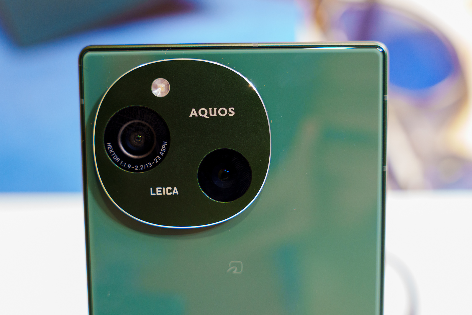 2つのレンズをあわせてHEKTORのズームレンズという扱い