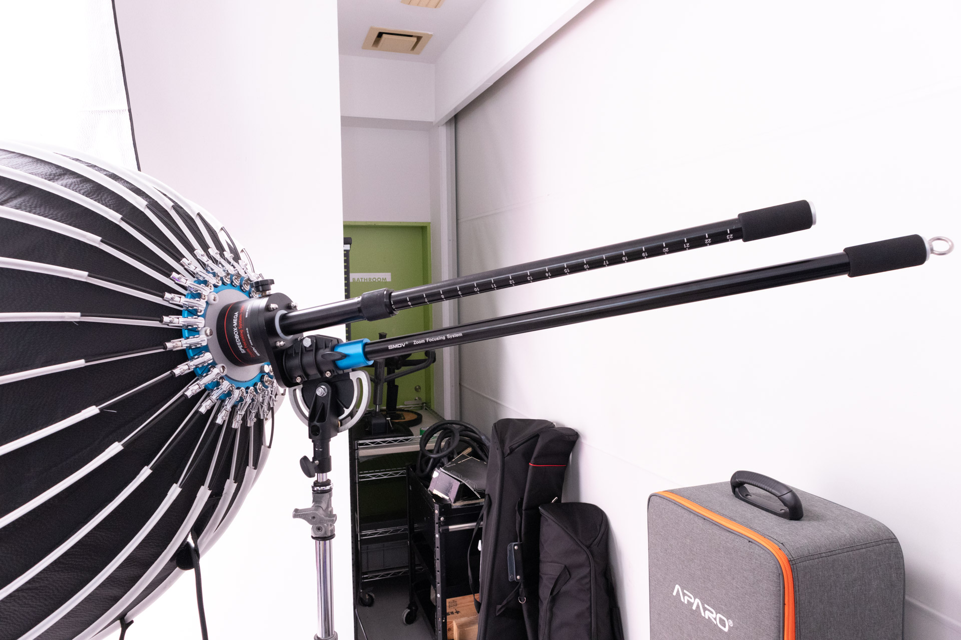 後部でシャフトの長さを調節できる