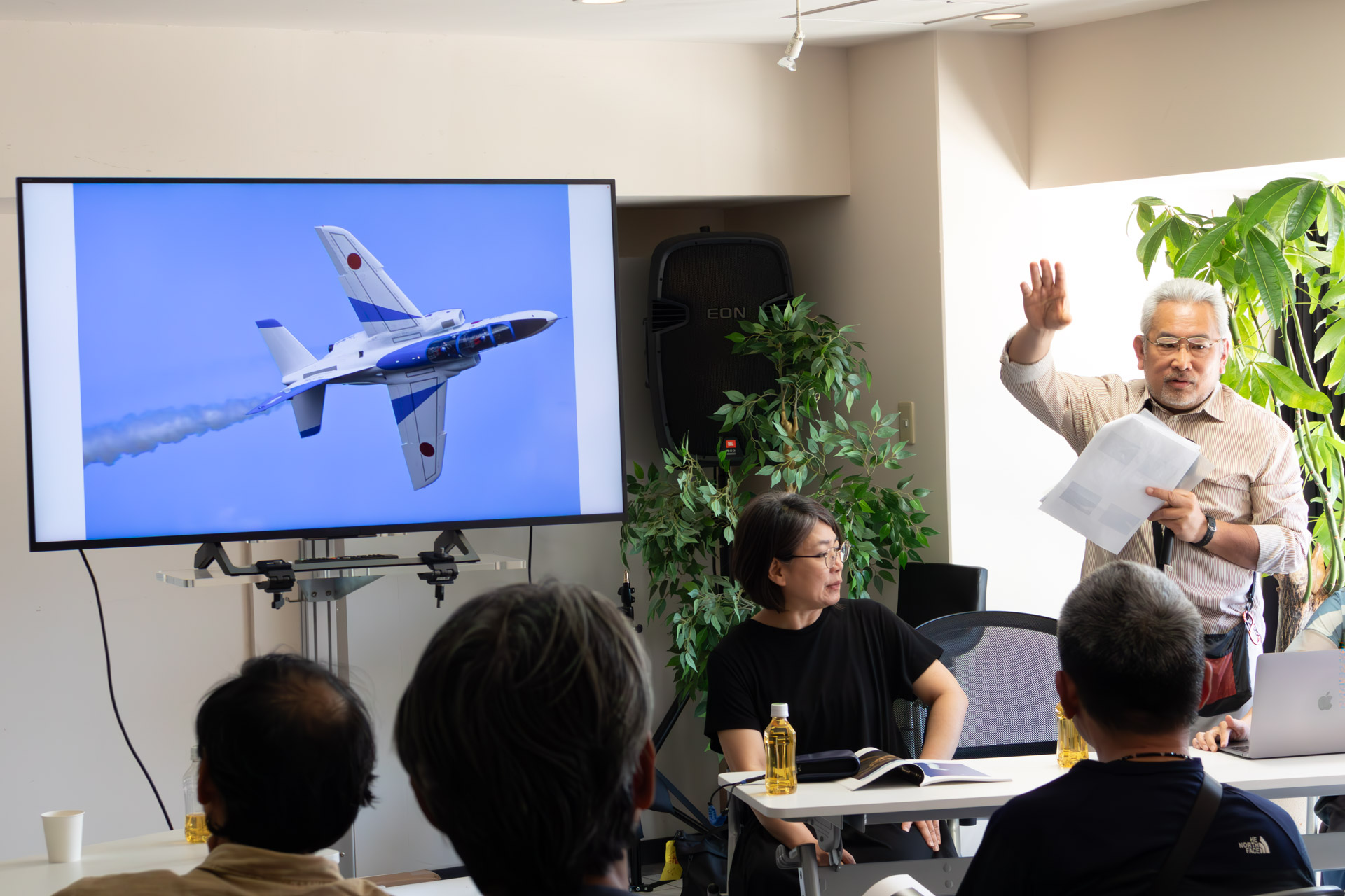 宇佐見健氏。作例としてわかりやすい写真とそうではない写真の違いを解説