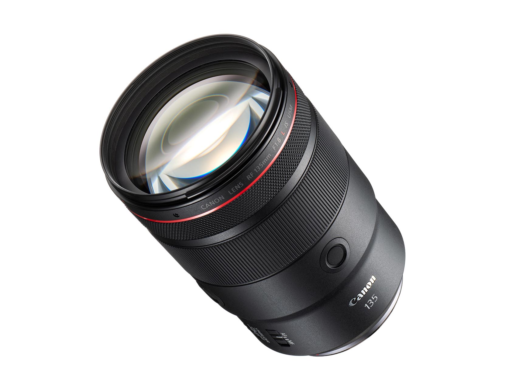 <b>■SPECIFICATION</b><br>レンズ構成：12群17枚／絞り羽根枚数：9枚／最小絞り：F22／最短撮影距離：0.7m／最大撮影倍率：0.26倍／フィルタ―径：φ82mm／外形寸法（最大径×全長）：約89.2×130.3mm／質量：約935g<br>　<br>■キヤノンオンラインショップ価格<br>33万8,000円（税込）