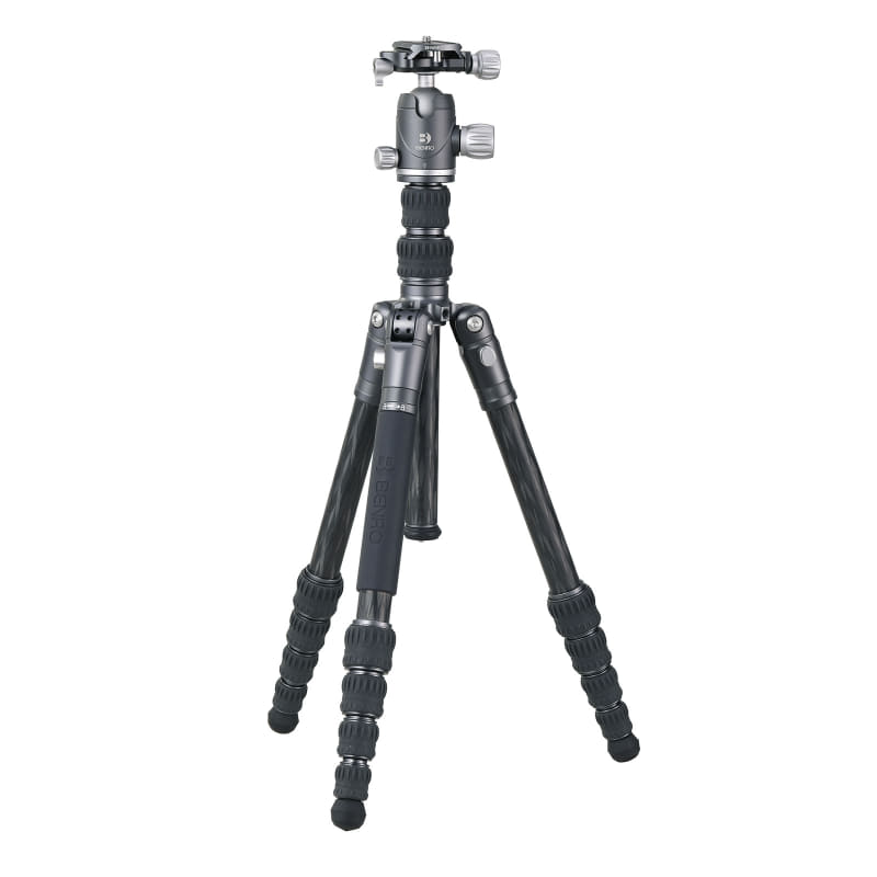 脚の角度を5段階で調整できる「BAT」シリーズなど、BENROの三脚