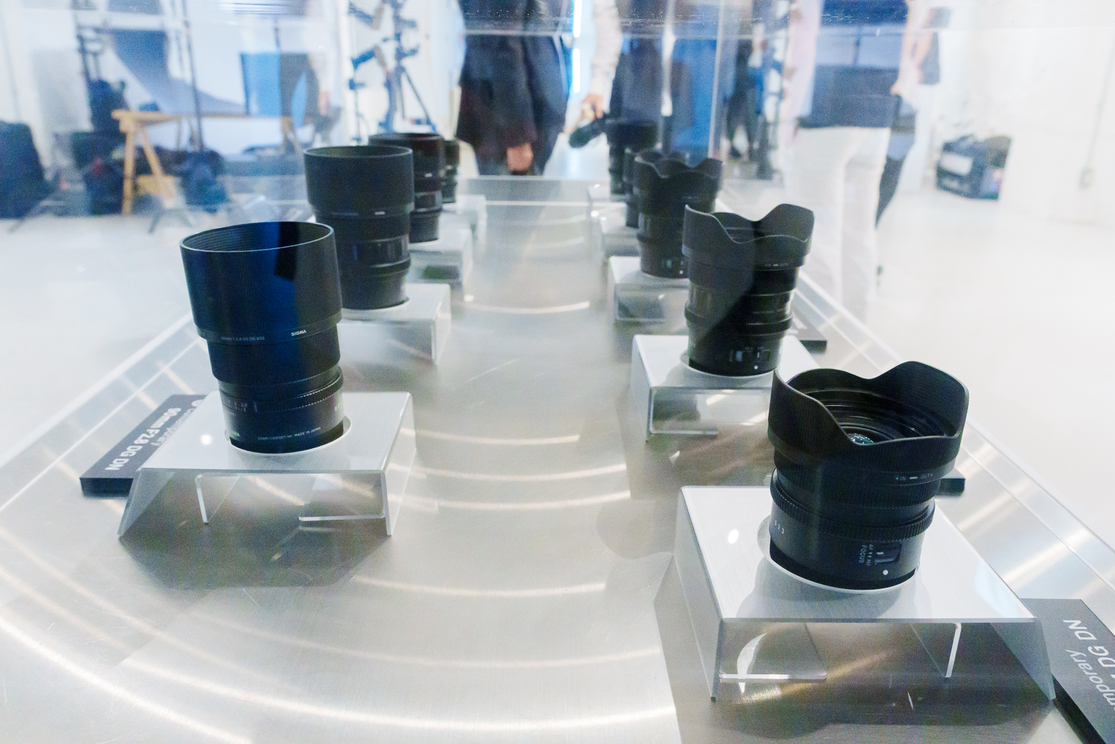 会場にはコンパクトさでSIGMA fpシリーズに最適な同社のIシリーズのラインナップも展示