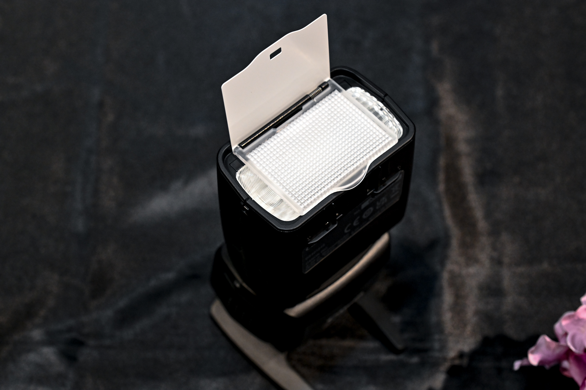 ワイドパネルとキャッチライトパネル