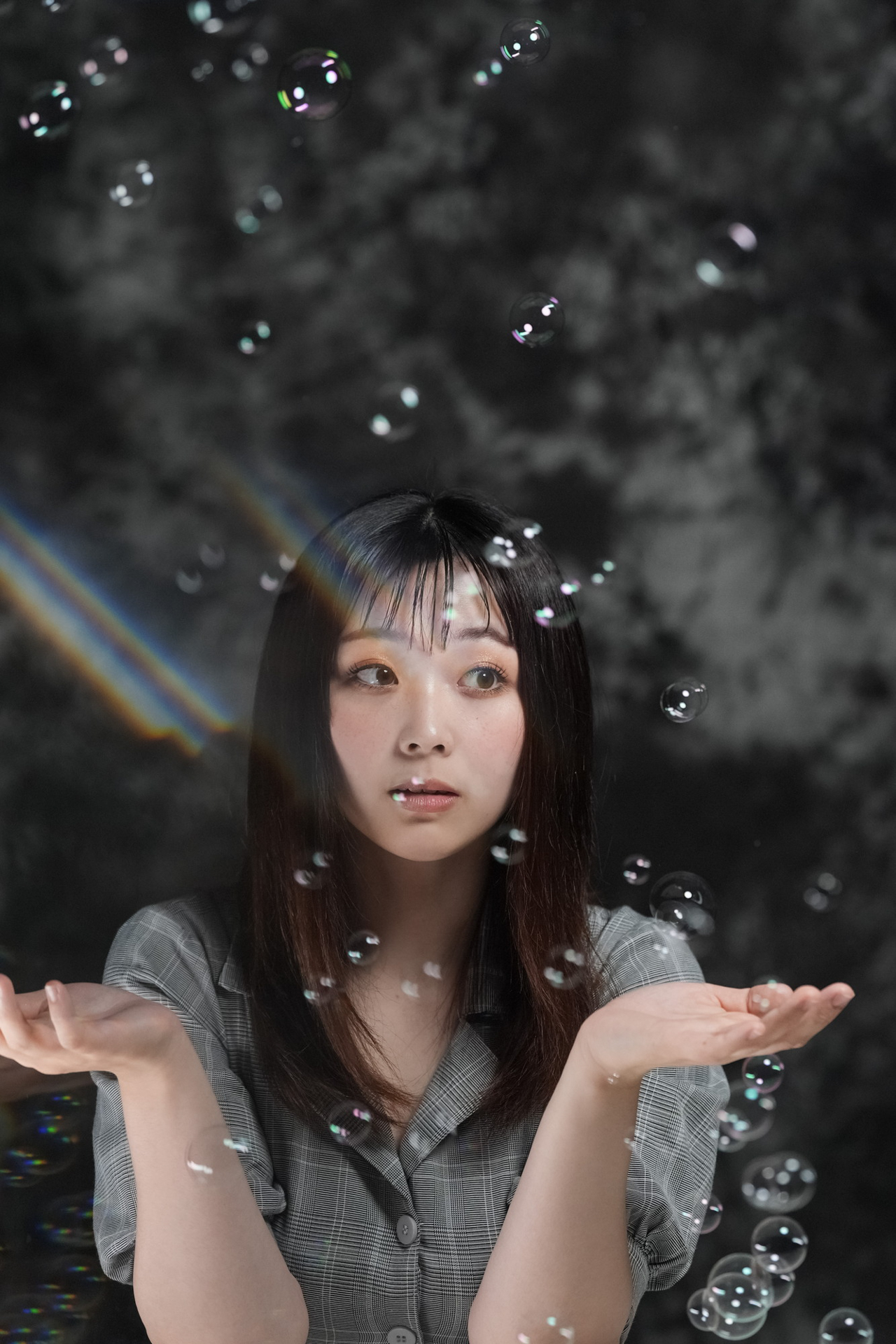 ソニー α9 III／FE 70-200mm F2.8 GM OSS II／絞り優先AE（F3.5、1/1,000秒、－0.3EV）／ISO 2500　モデル：長尾ひな