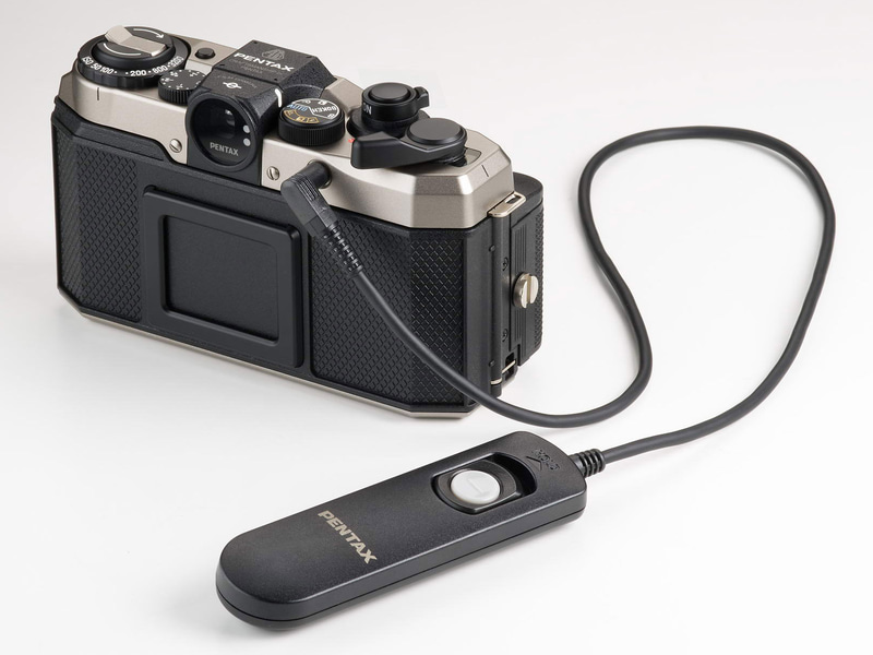 【超美品】Nana Camera 2024年製フィルムカメラ 本日入荷！フィルムカメラの新製品です。 FILM NEVER DIE