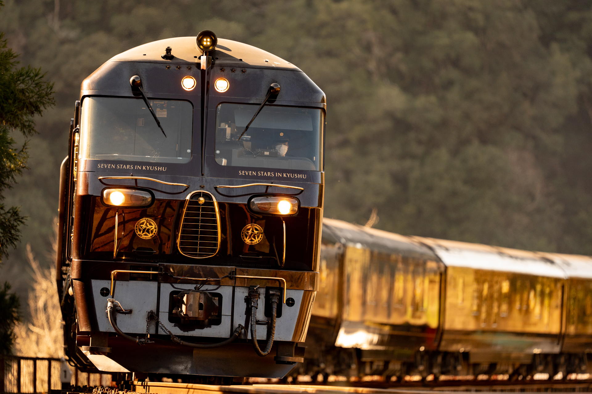 ソニー α9 III／FE 300mm F2.8 GM OSS／300mm／絞り優先AE（F2.8、1/1,600秒、－0.3EV）／ISO 800／WB：日陰／久大本線 天ヶ瀬～豊後三芳