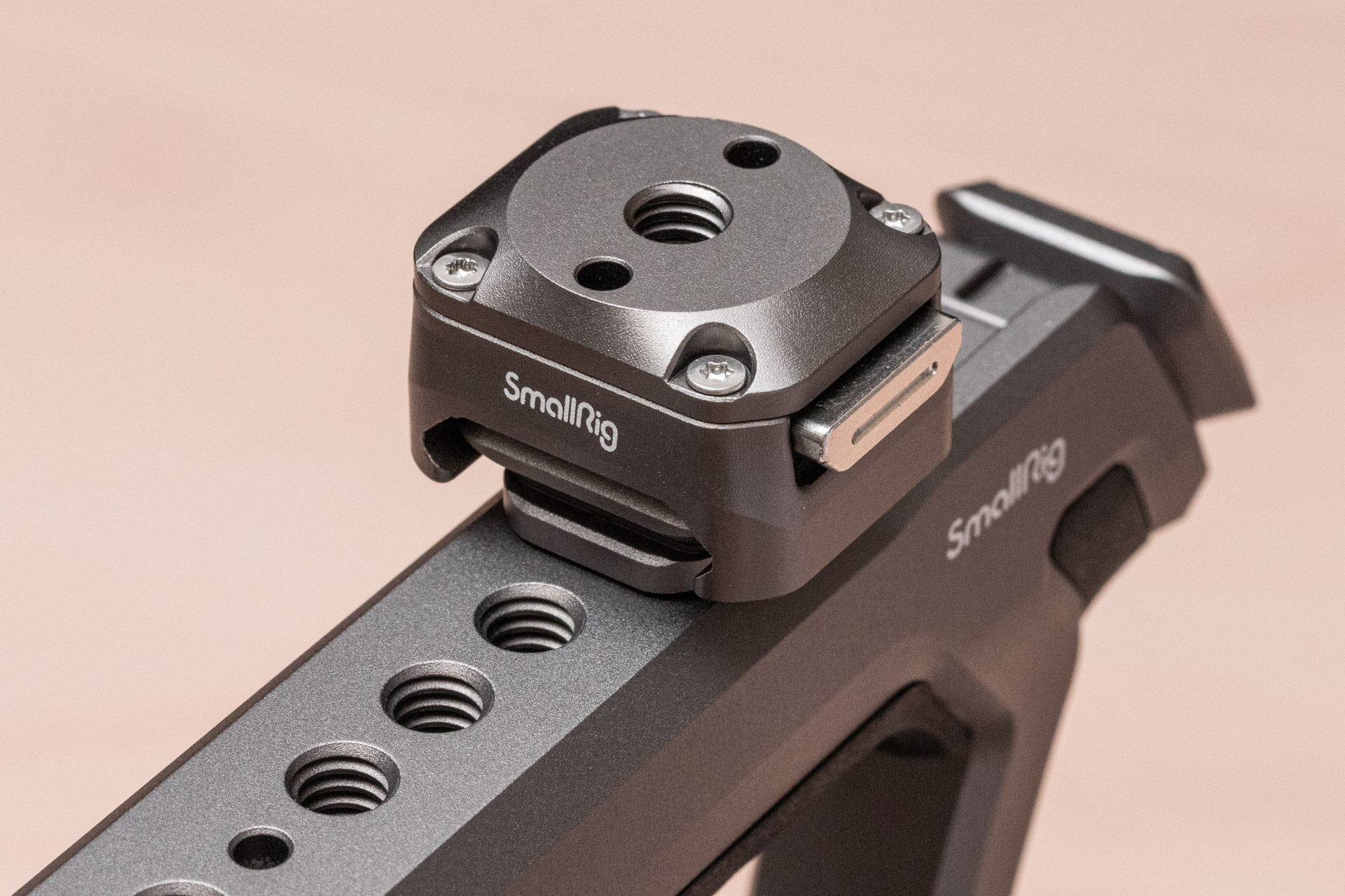 トップハンドルに装着したところ