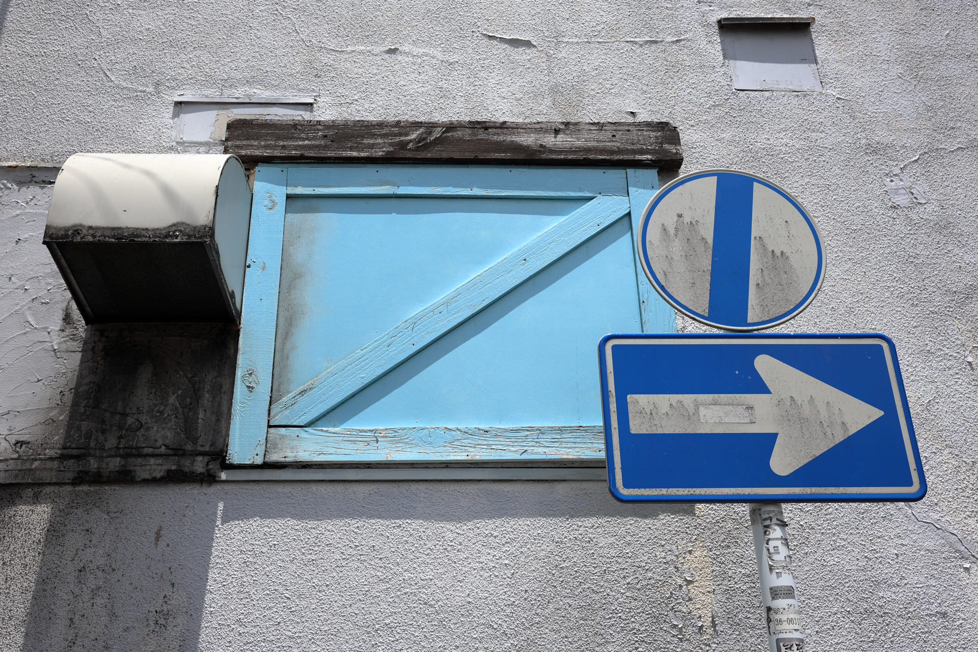 絞り込んでディテールの雰囲気を見てみます。このクリアさは他に変え難い魅力があります。<br><span class="fnt-85">キヤノン EOS R6 Mark II／RF35mm F1.4 L VCM／プログラムAE（1/640秒、F9.0、±0.0EV）／ISO 200</span>