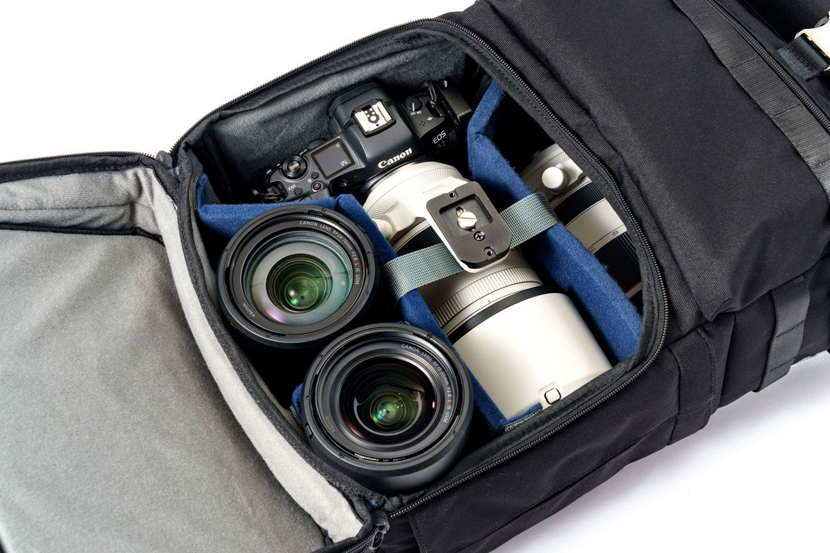 EOS R5＋RF100-500mm F4.5-7.1 L IS USM（フード付き）、RF24-70mm F2.8 L IS USM（フード付き）、RF15-35mm F2.8 L IS USM（フード付き）、RF70-200mm F2.8 L IS USM<span class="fnt-85">※エキスパンド拡張あり</span>