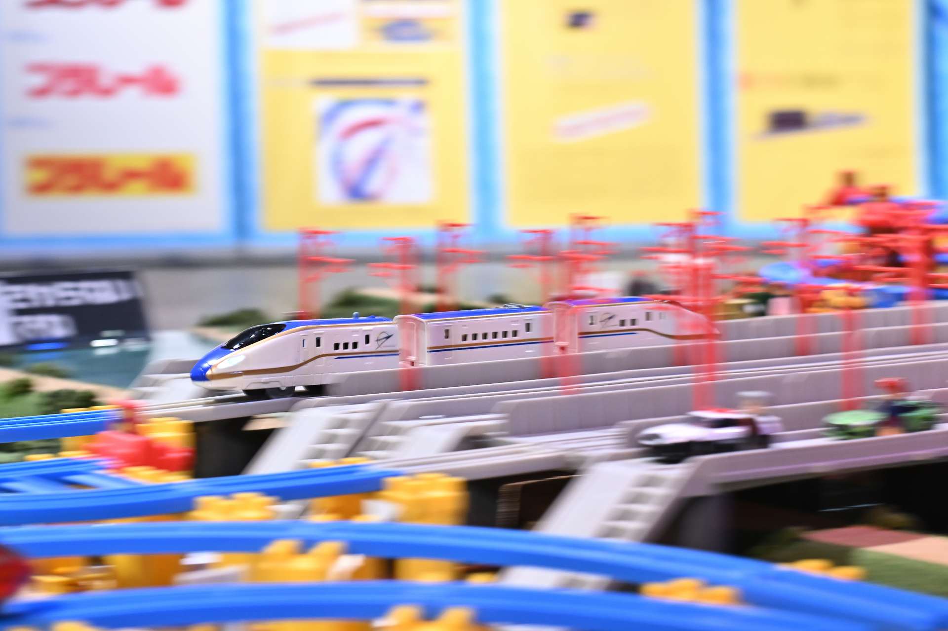 JR 西日本商品化許諾済 ©TOMY