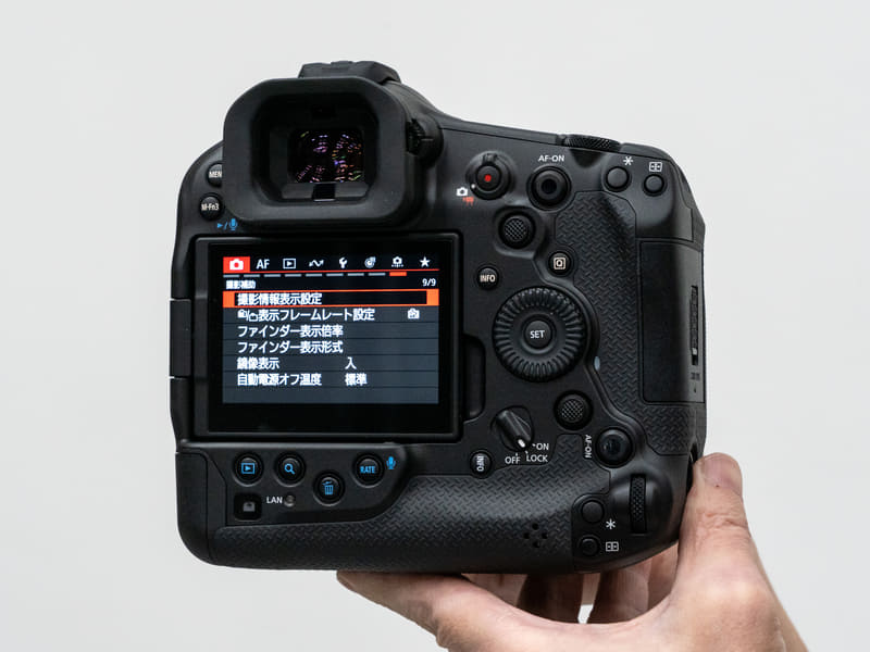 プロの仕事を止めない信頼性とAF性能に注力した「EOS R1」／趣味層に