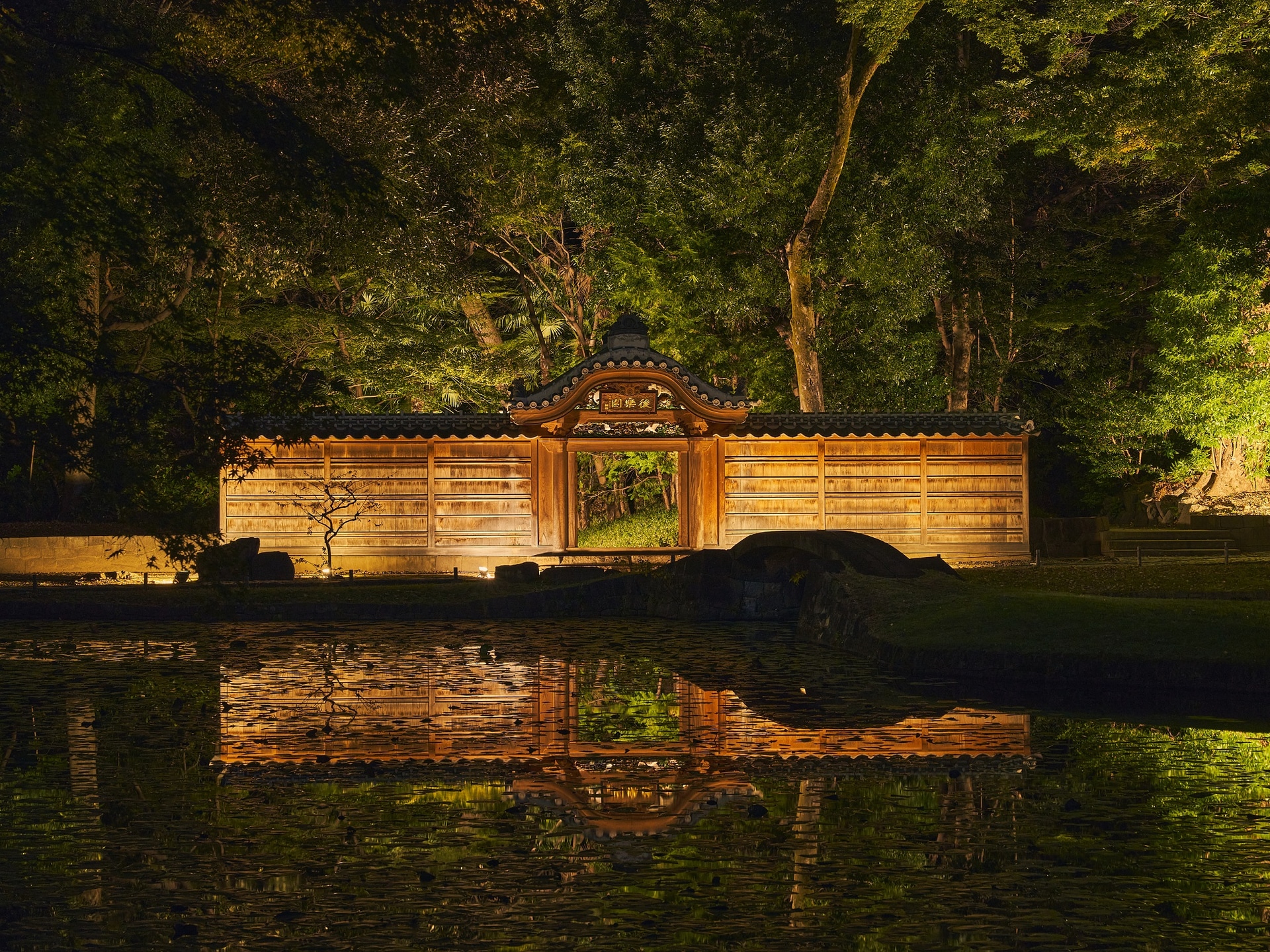 唐門のライトアップ（イメージ）