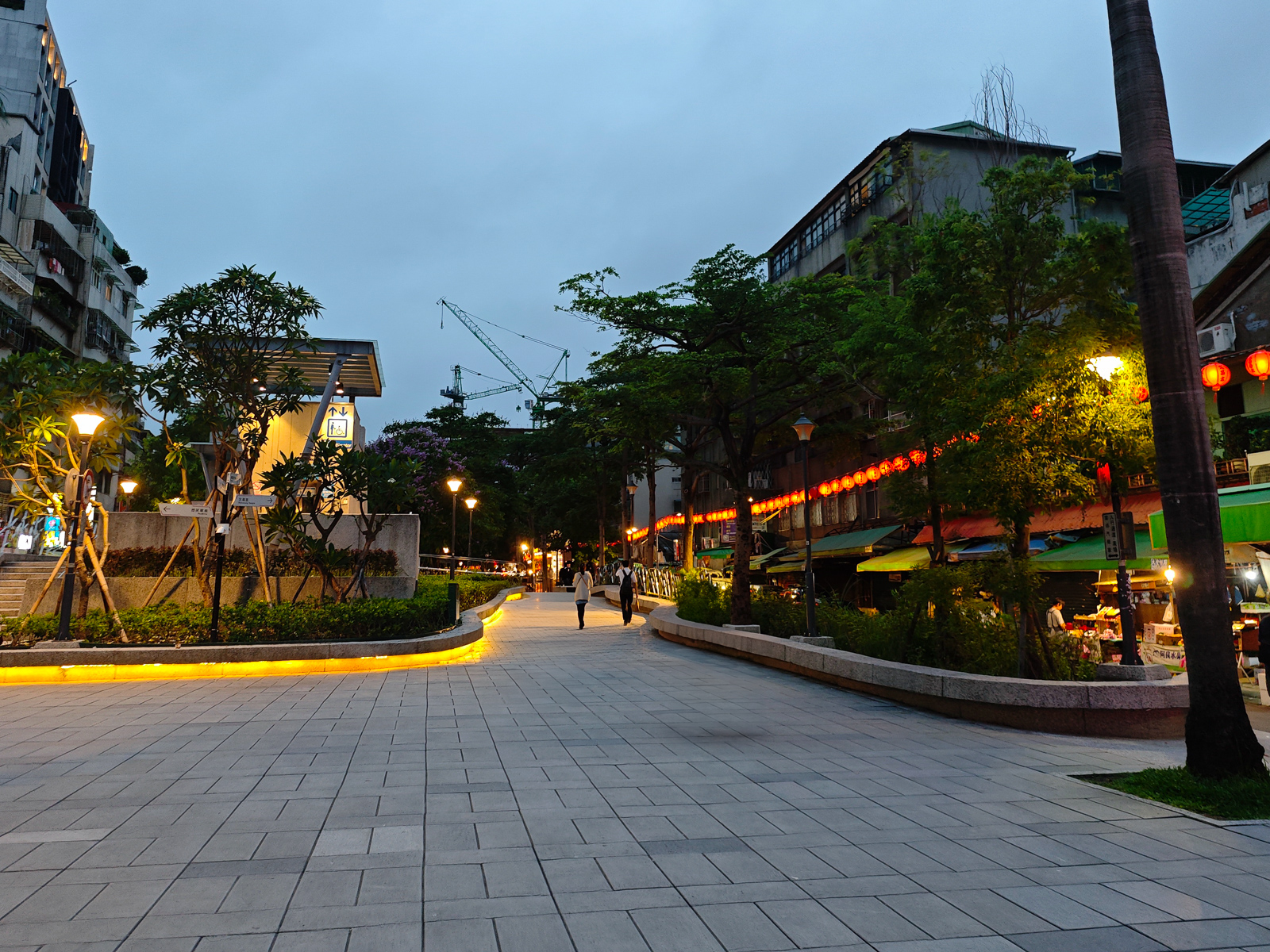 人を削除しているのだが、元々どこに人がいたか分かるだろうか